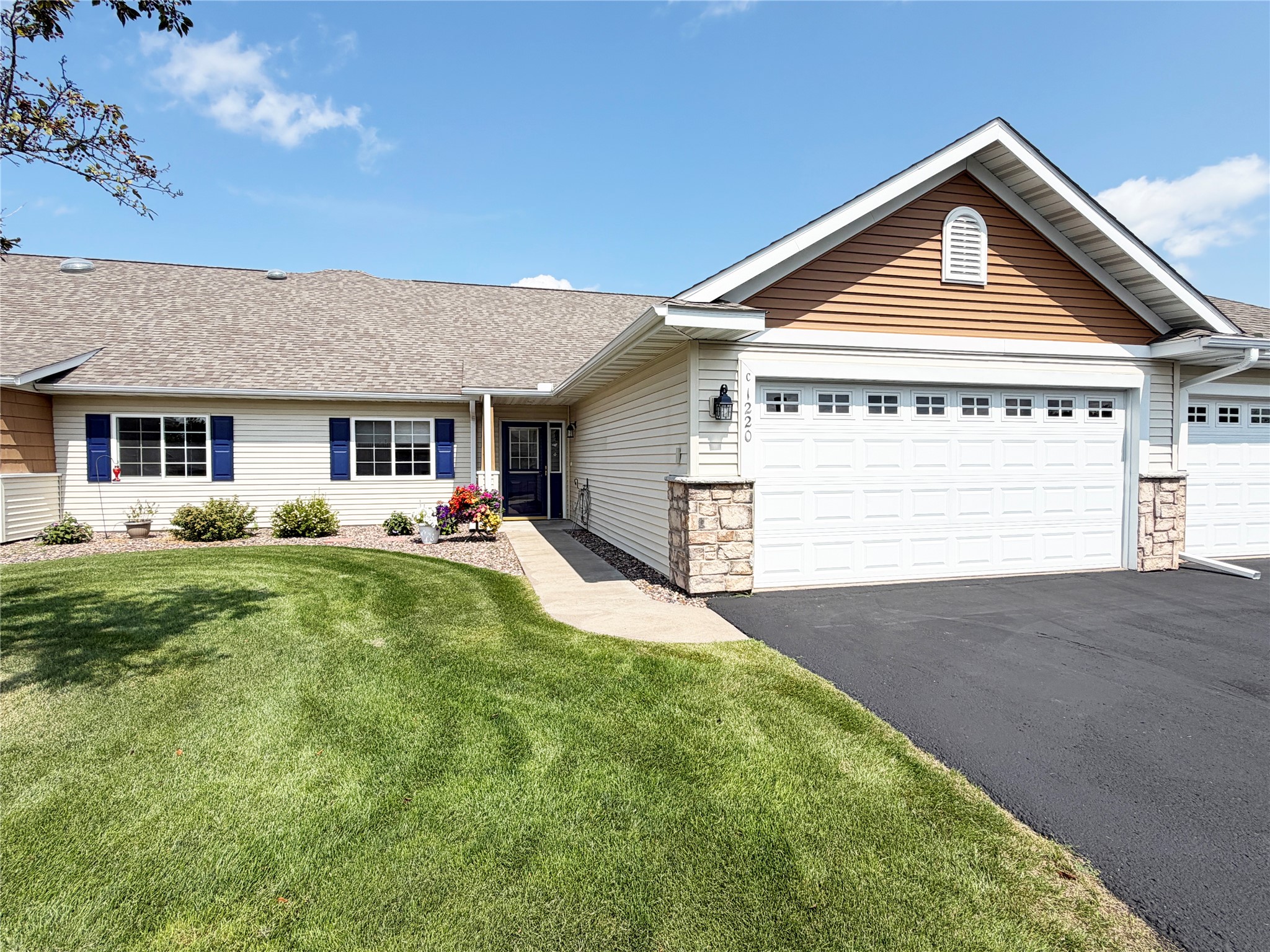 Photo of 1220 E Orchard Beach Lane C, Rice Lake, WI