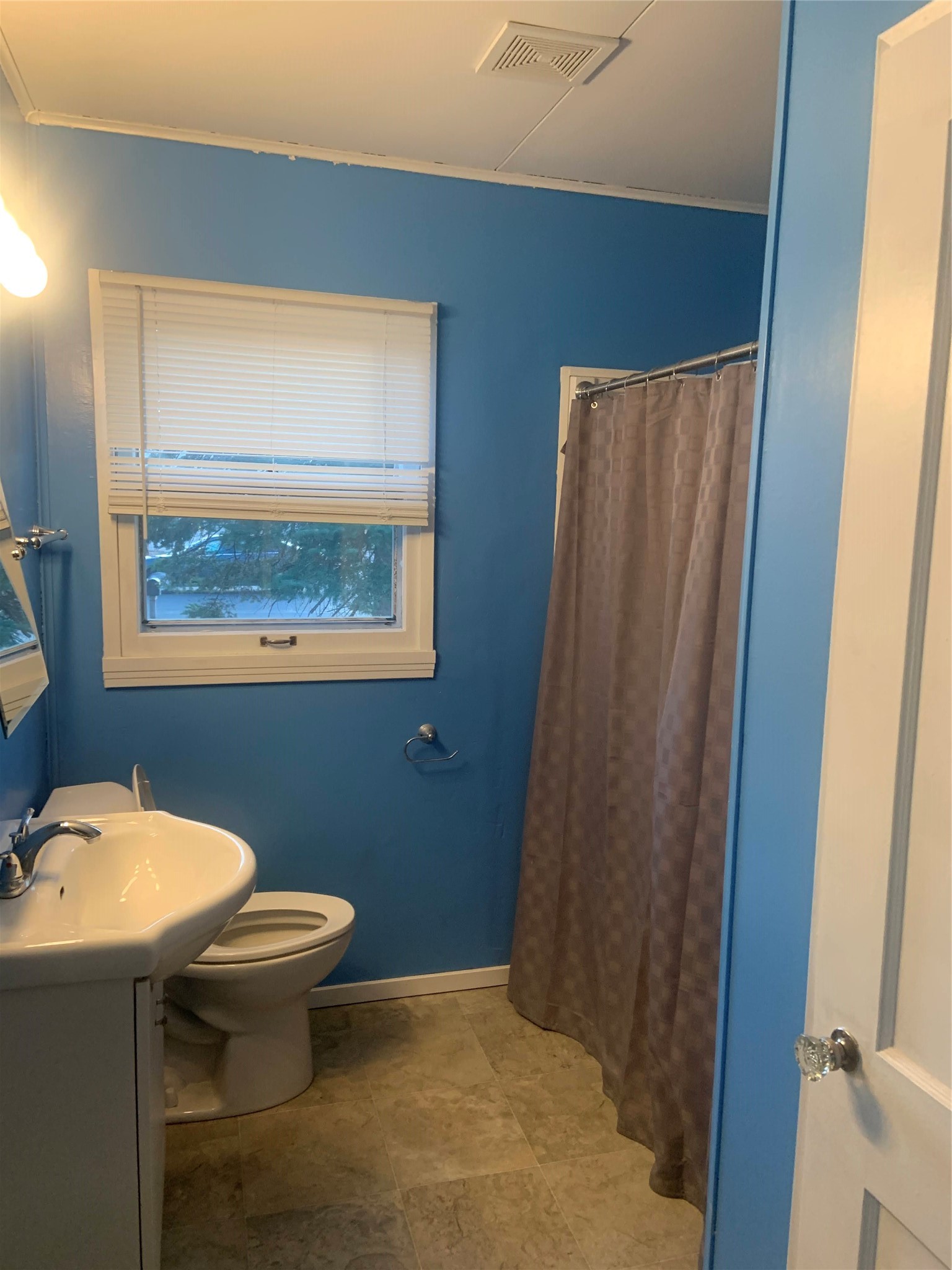 Property Photo #12
