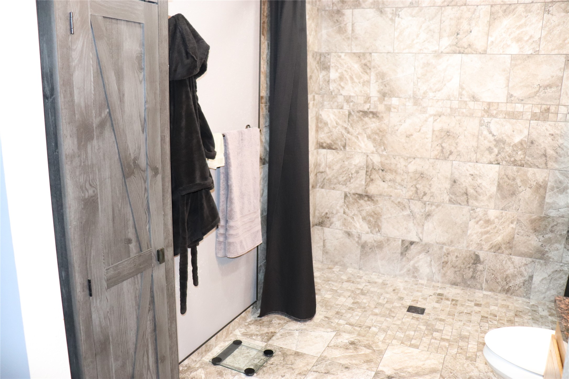 Property Photo #23