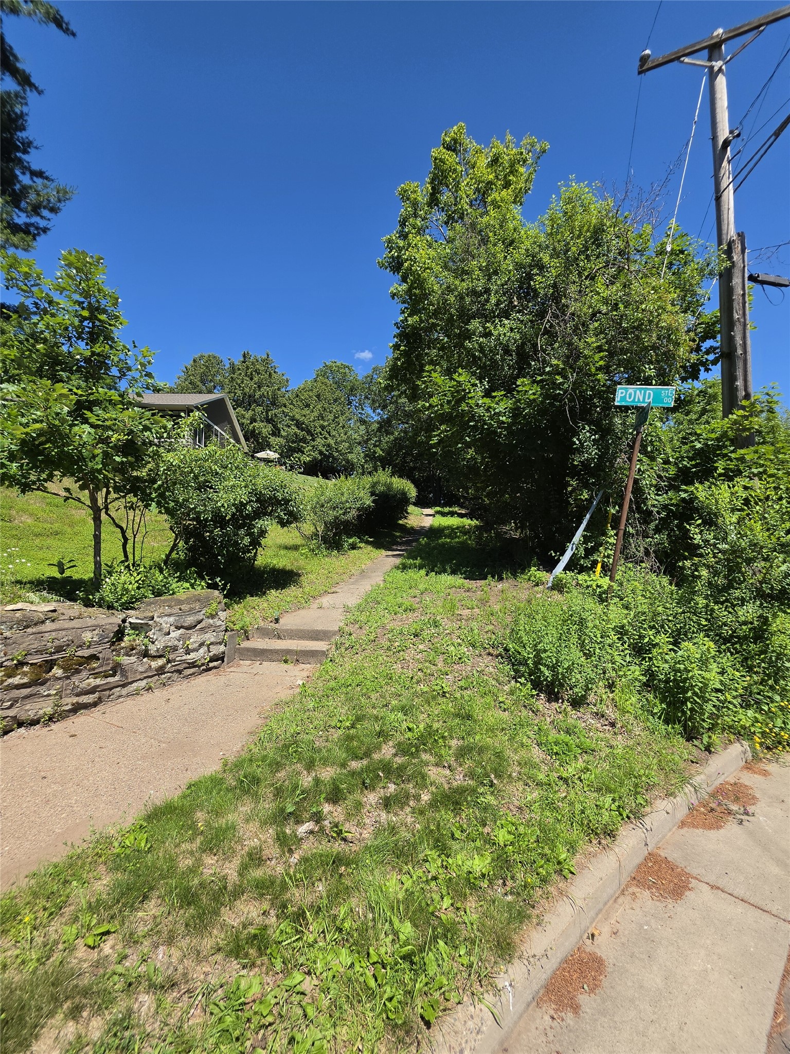 Property Photo #12