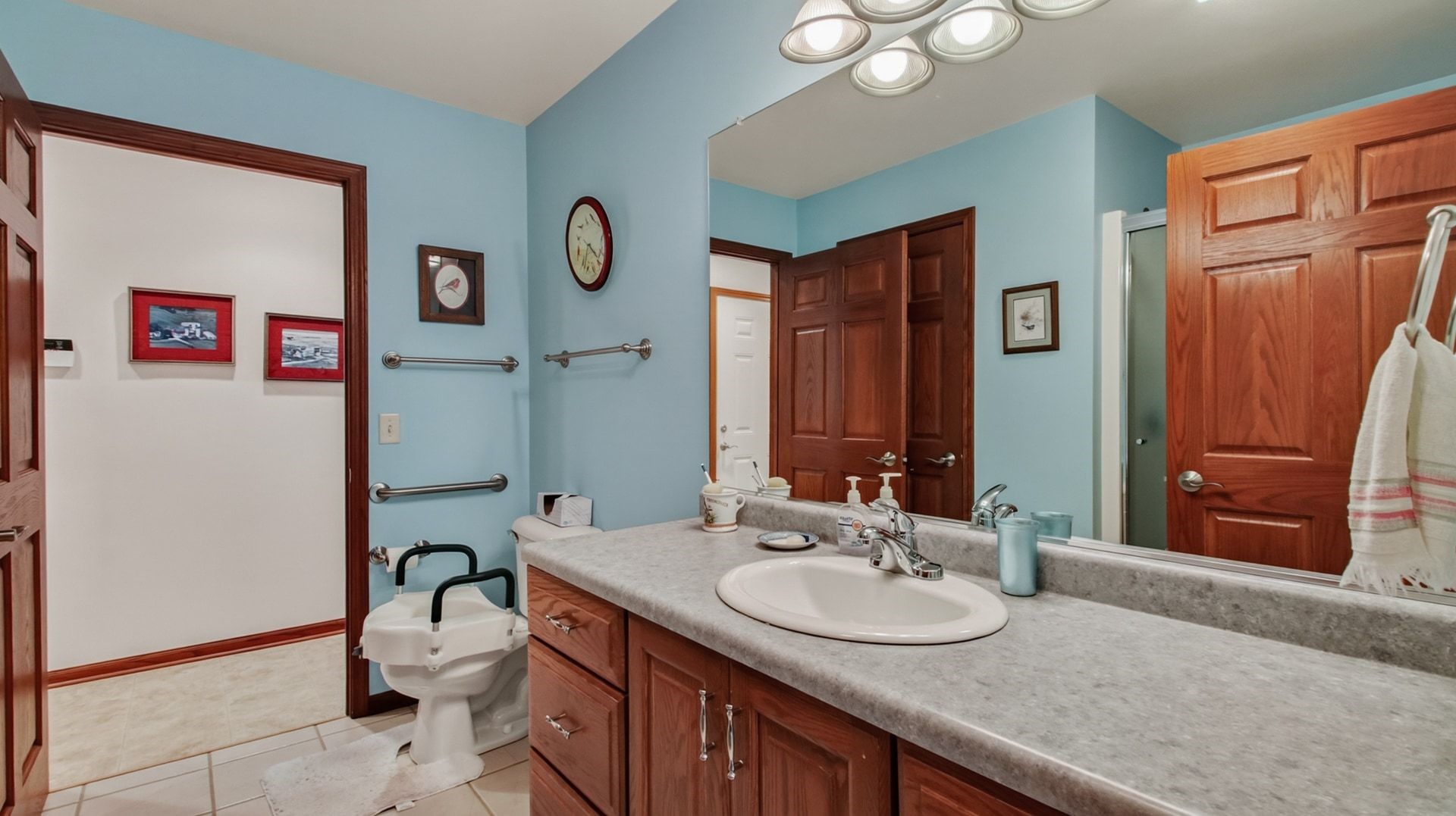 Property Photo #16