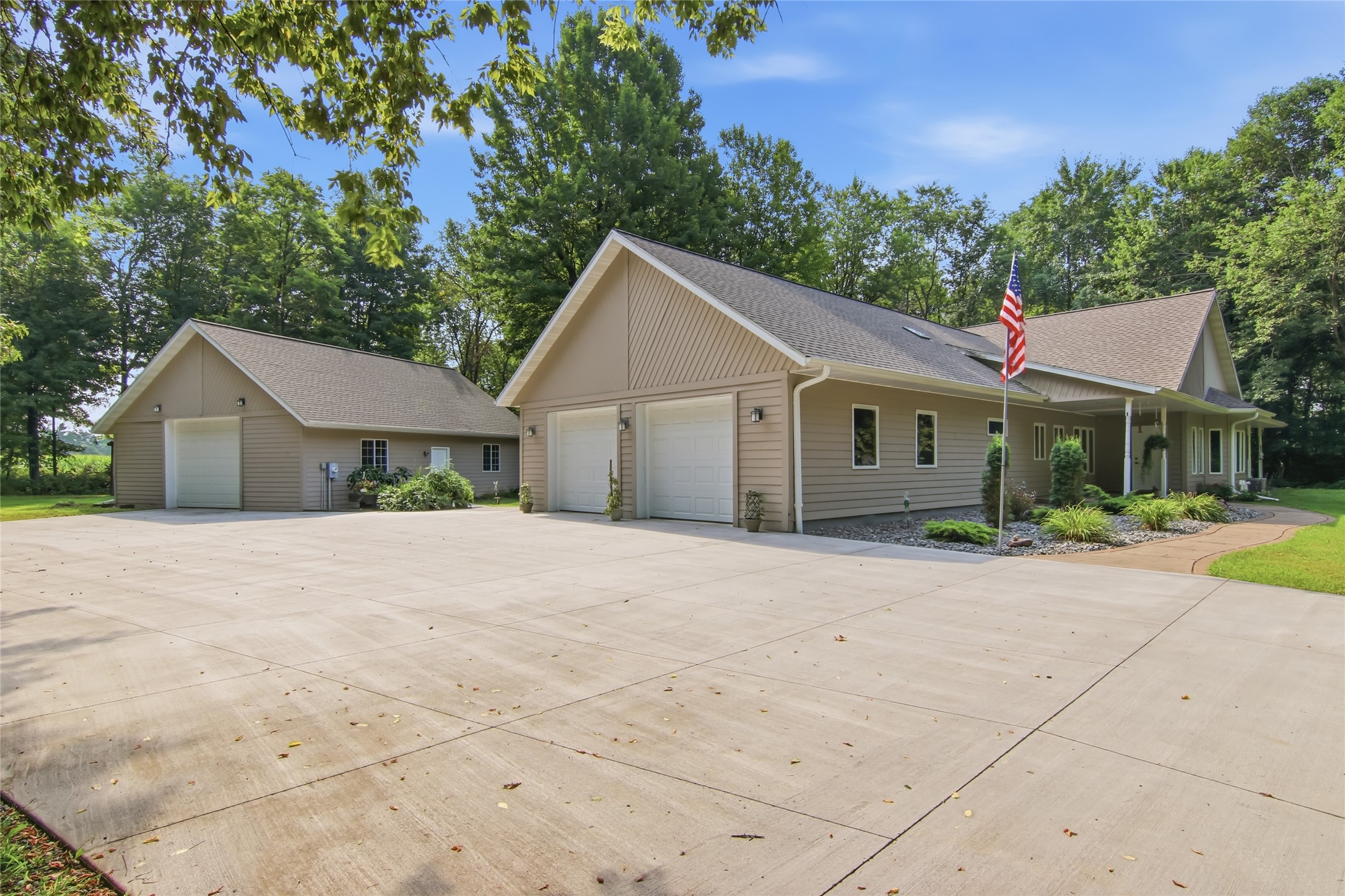 Bloomer - Residential photo 2 of 60
