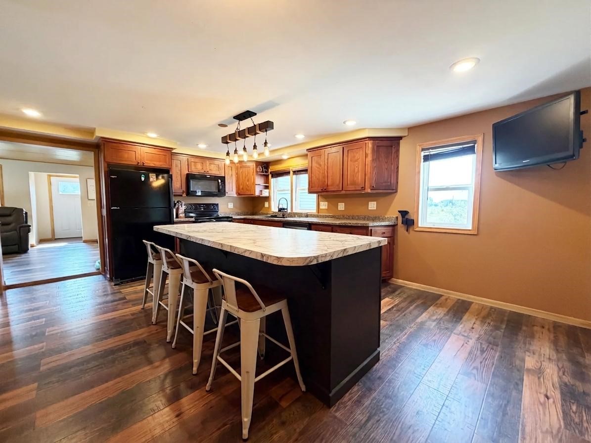 Hillsdale - Residential photo 4 of 32
