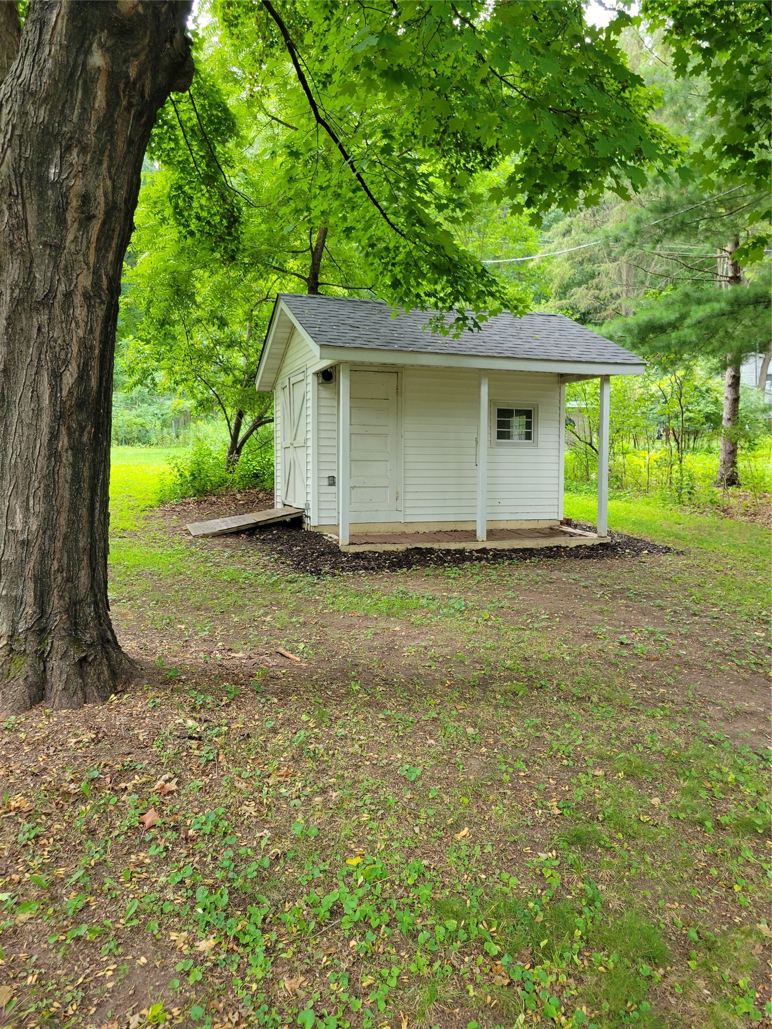 Eau Claire - Residential photo 3 of 31