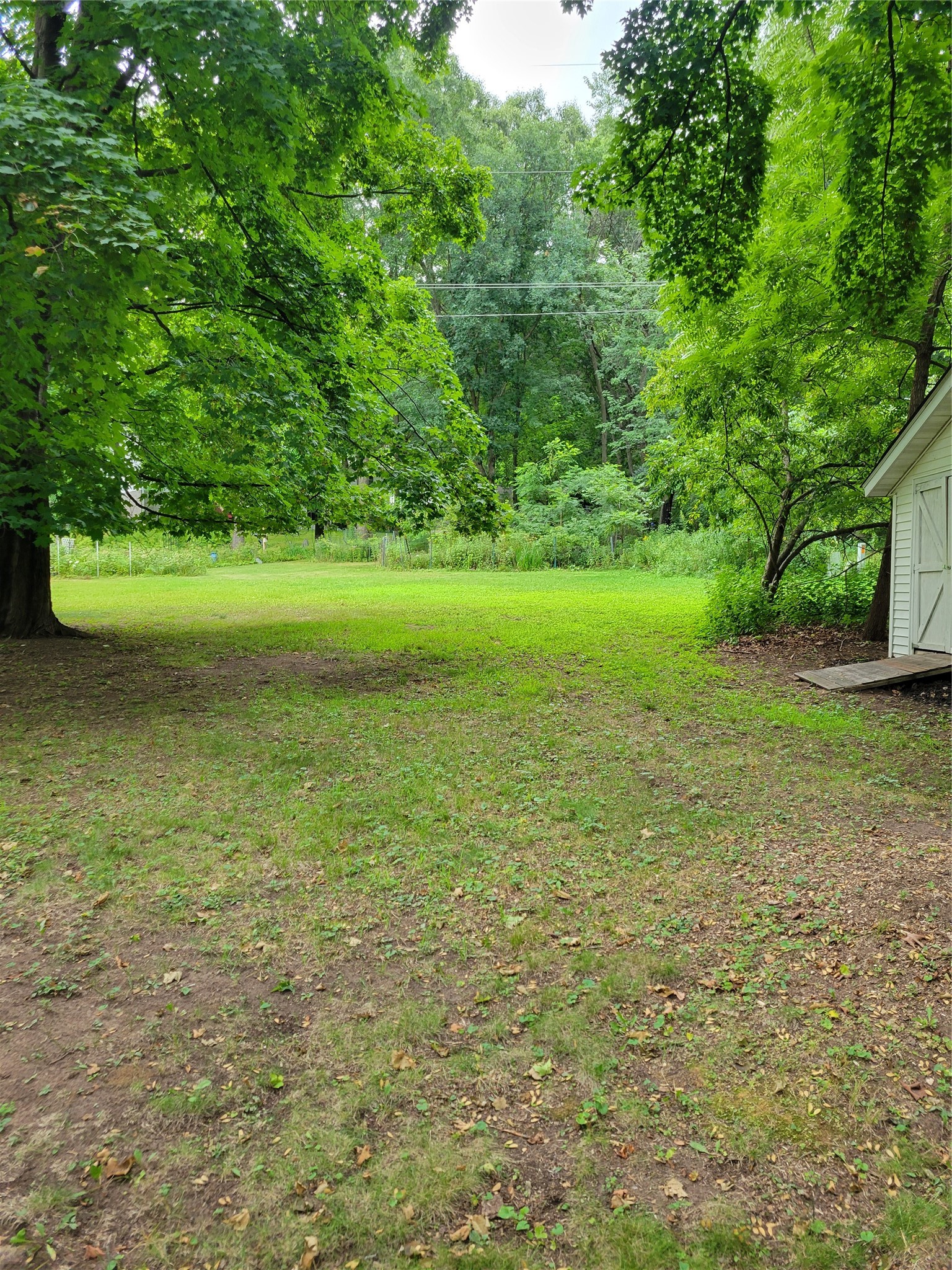 Eau Claire - Residential photo 4 of 31