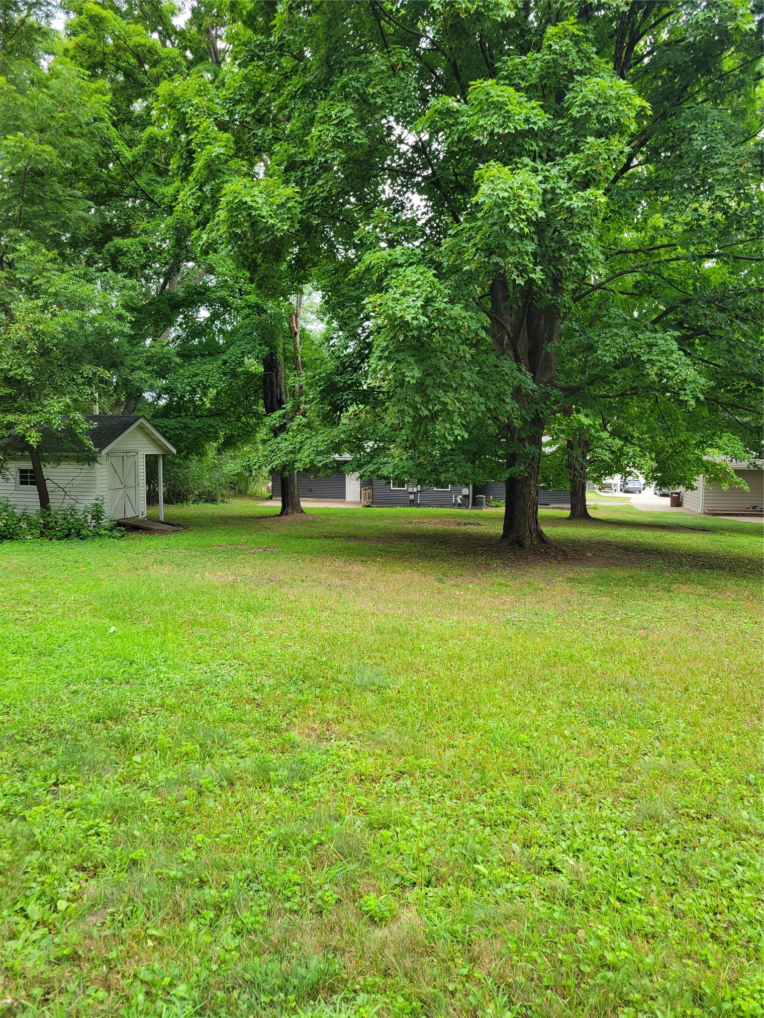 Eau Claire - Residential photo 6 of 31