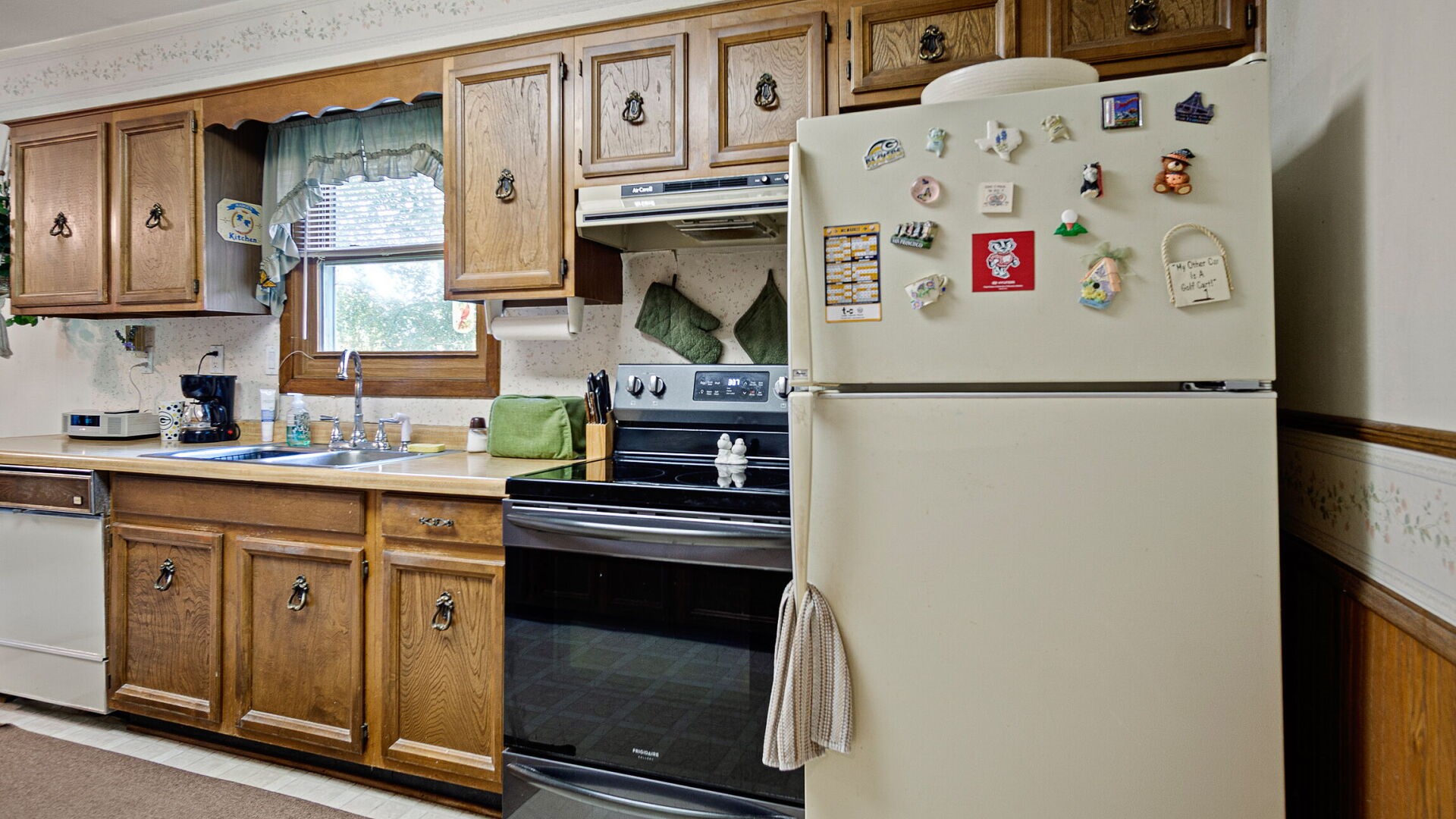 Property Photo #12