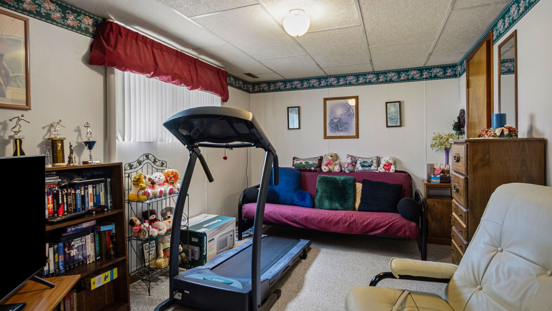 Property Photo #32