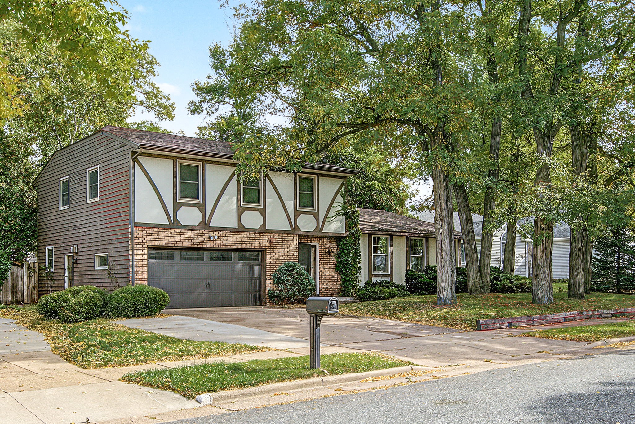 Eau Claire - Residential photo 2 of 49