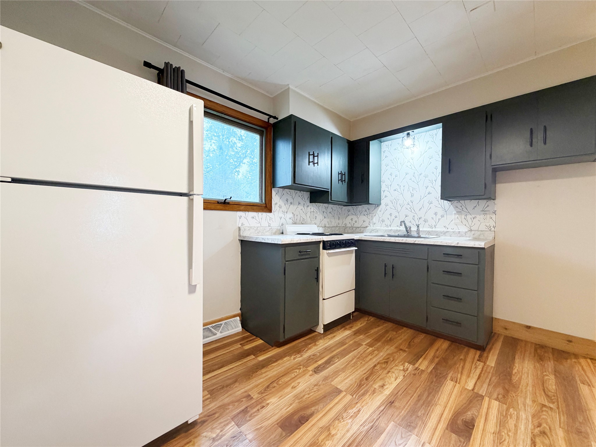 Rice Lake - Residential photo 5 of 18