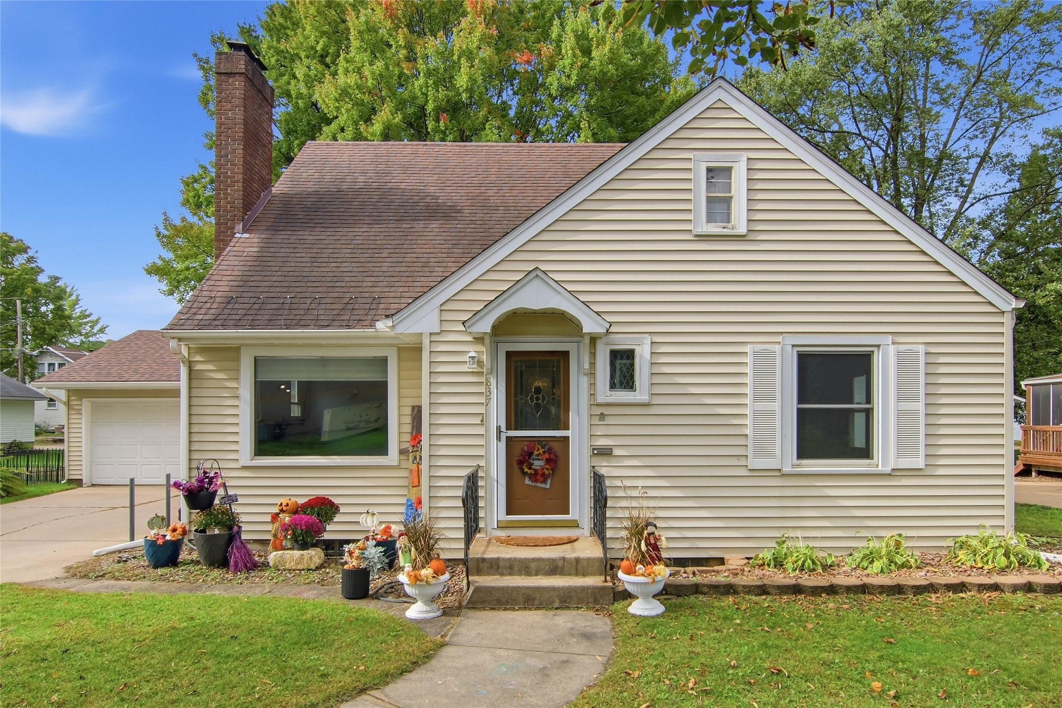 Photo of 837 Hopwood Avenue, Menomonie, WI