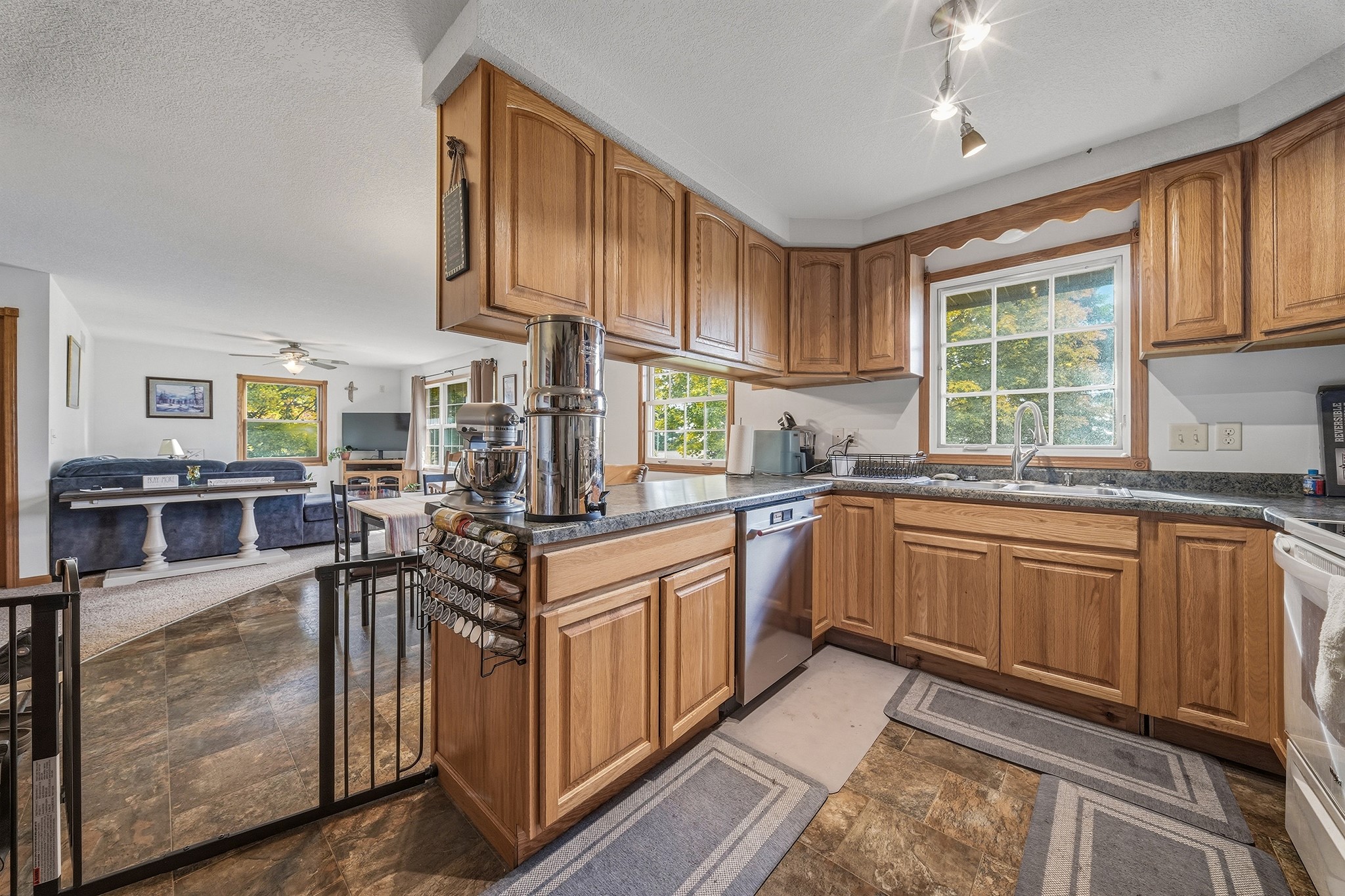 Property Photo #10