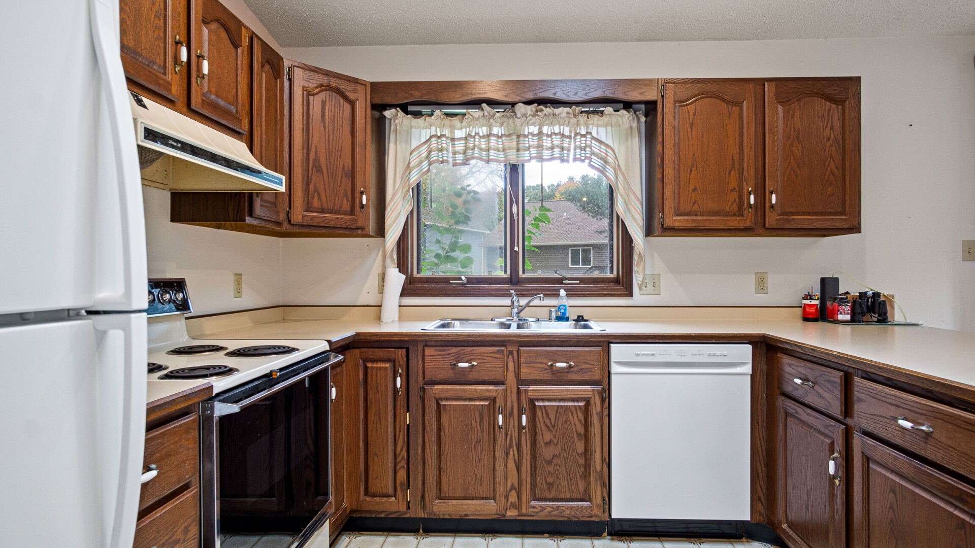 Property Photo #8
