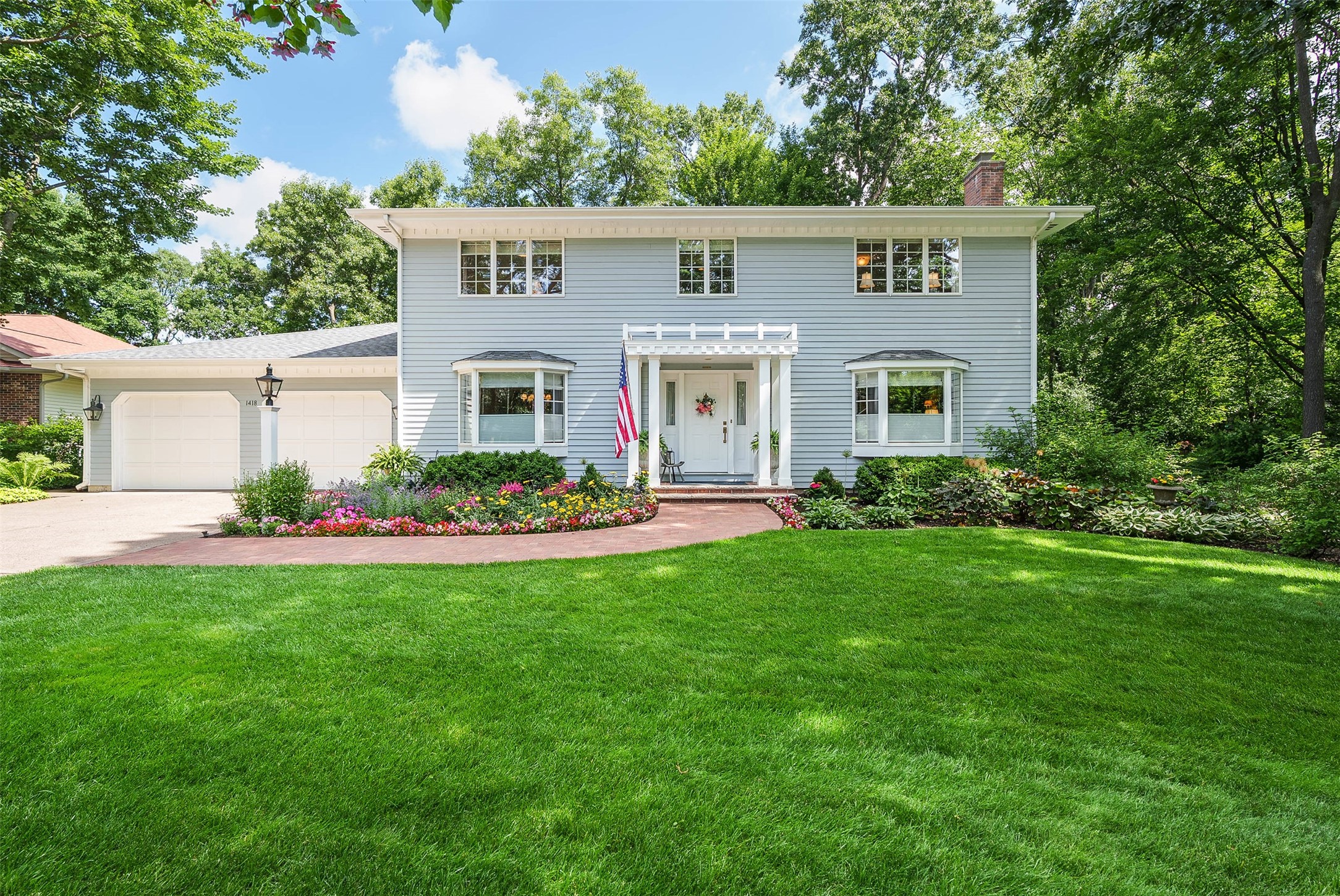 Photo of 1418 White Pine Drive N
