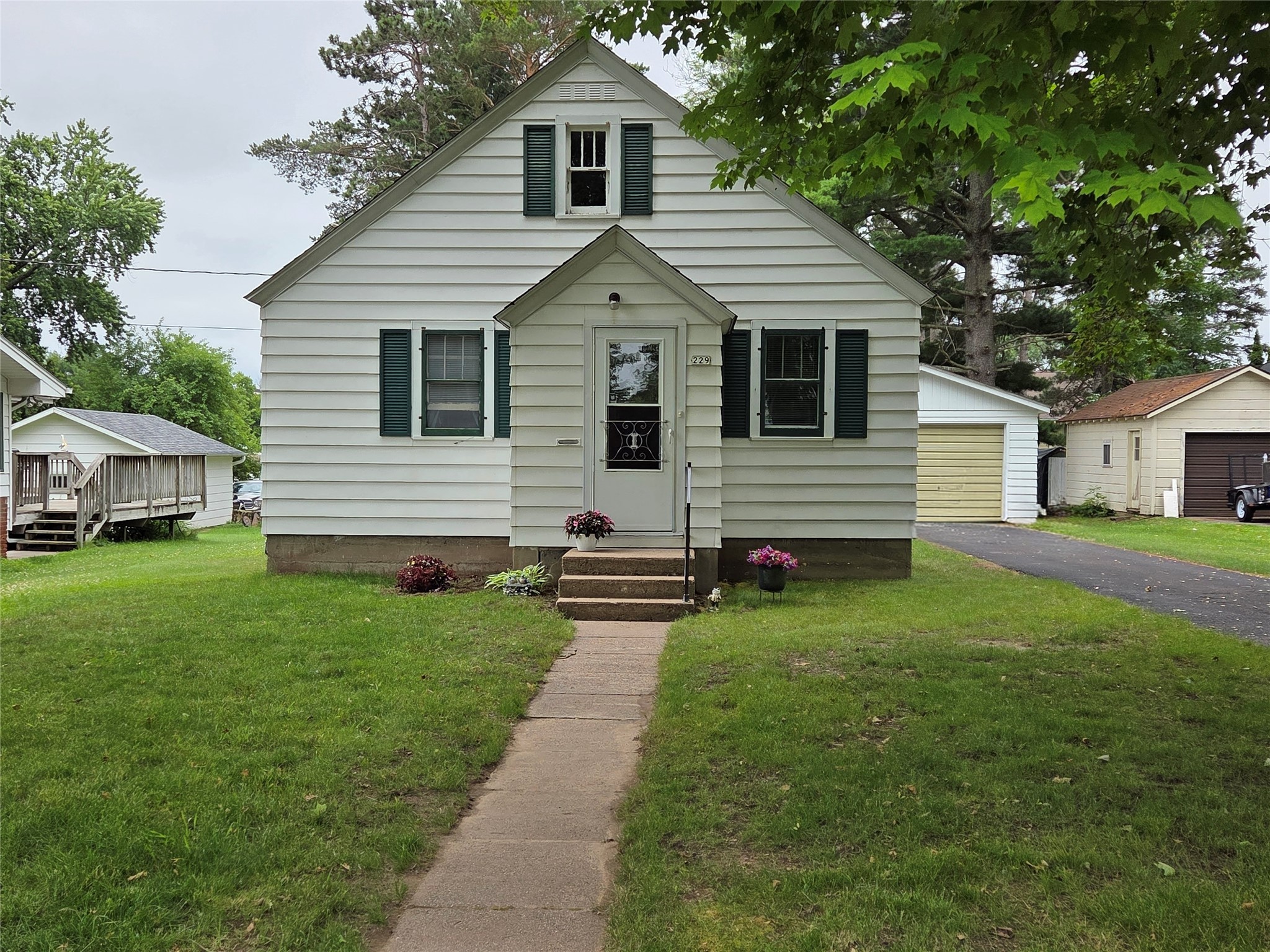 Amery Residential Real Estate