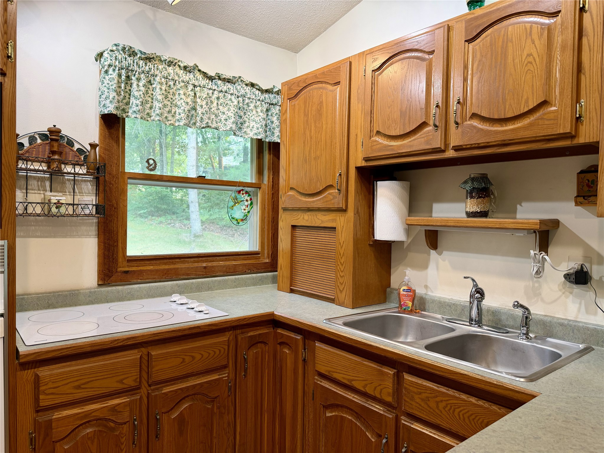 Property Photo #12