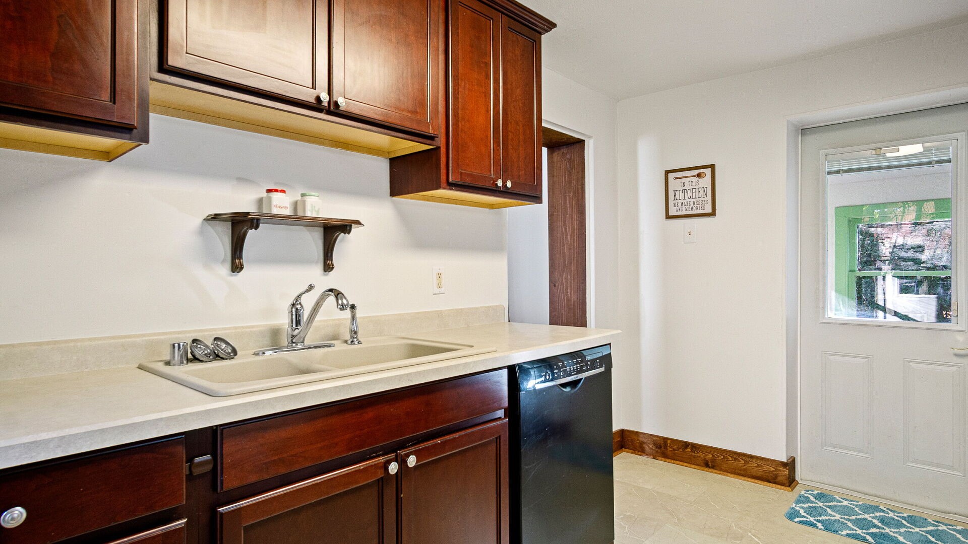 Property Photo #13