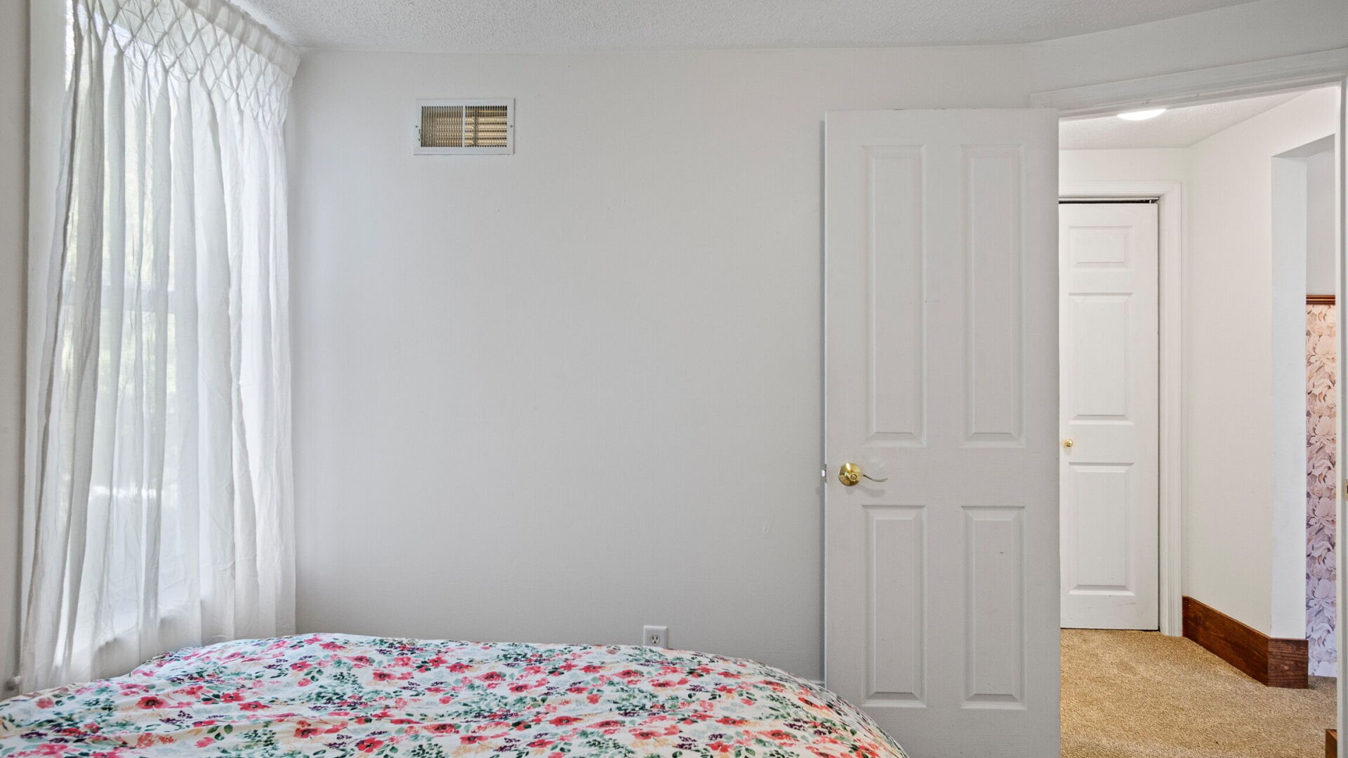 Property Photo #23