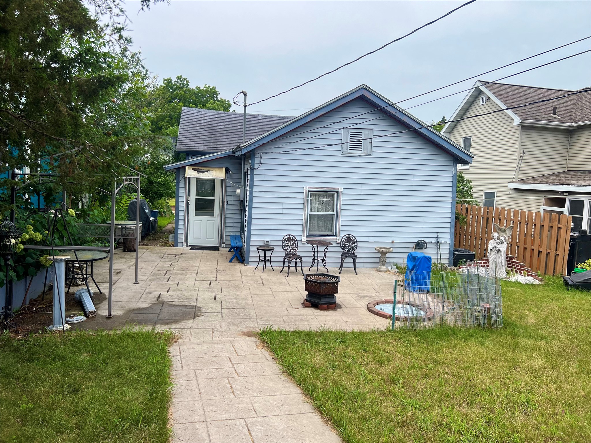 Eau Claire - Residential photo 5 of 38