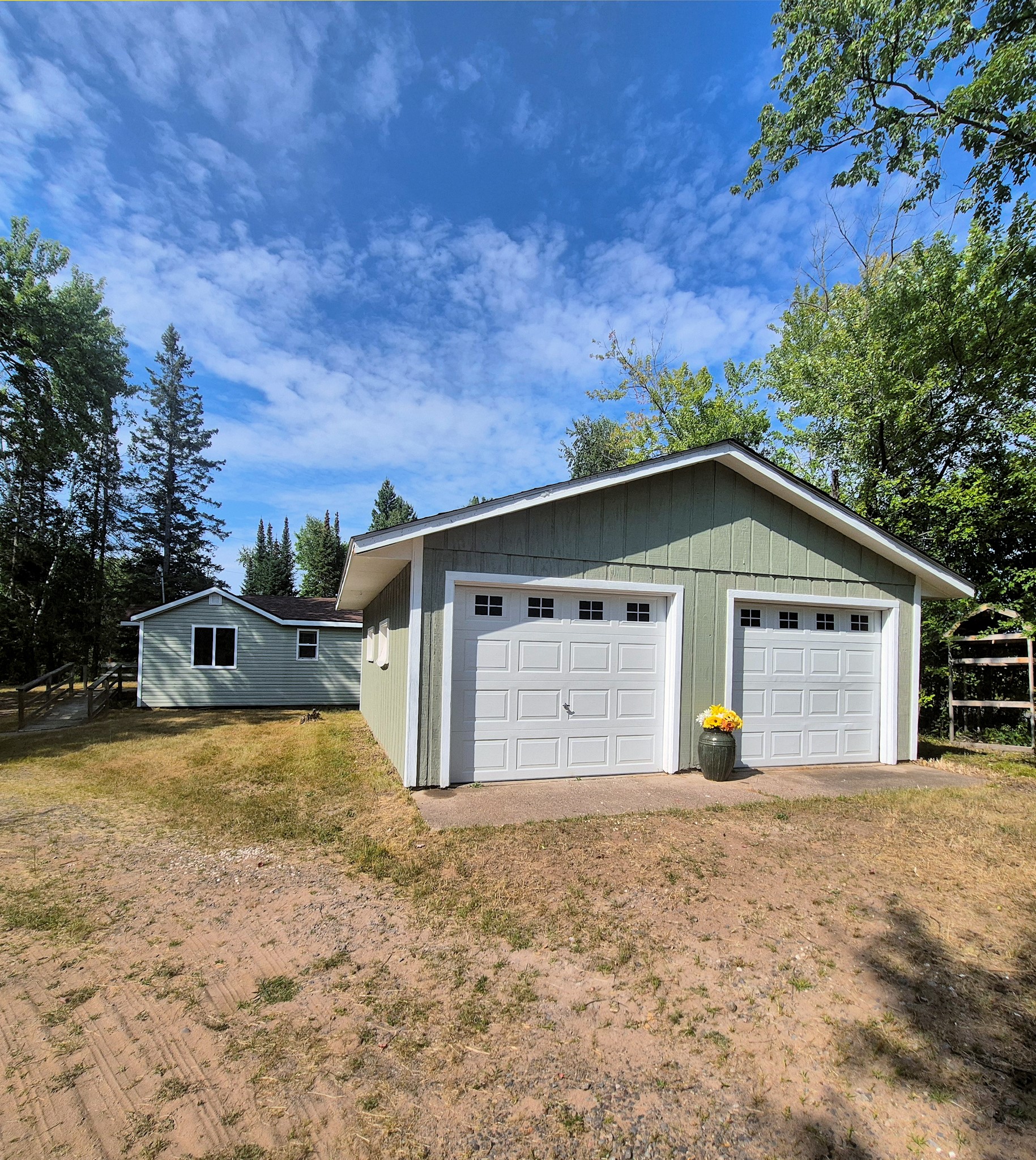 Hayward - Residential photo 4 of 41