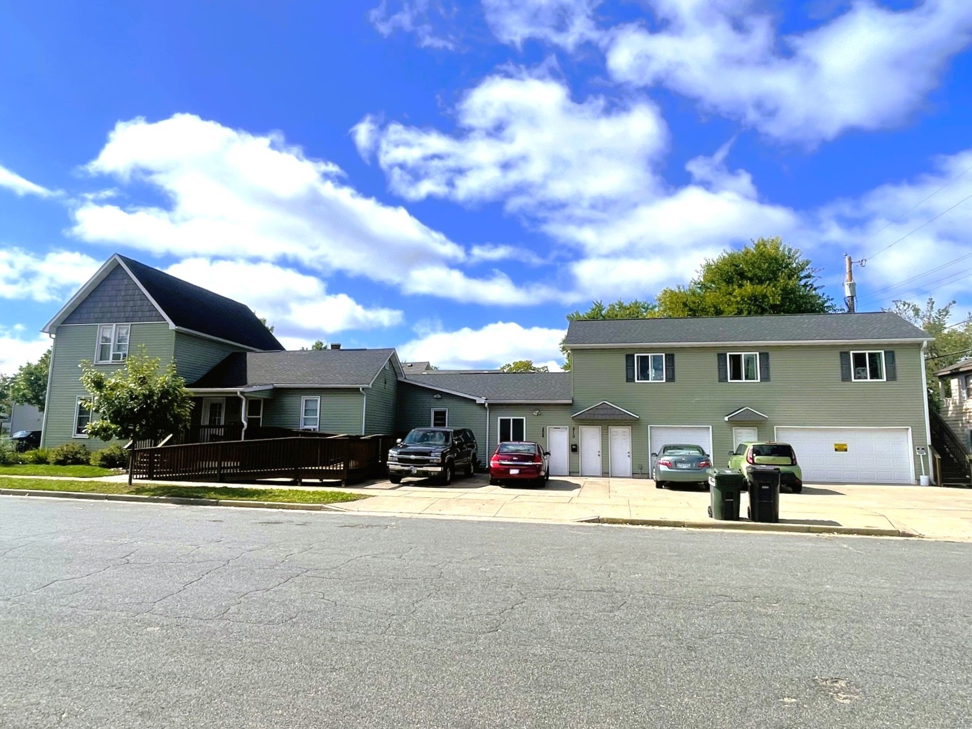 Photo of 902 Water Street 1-3, Eau Claire, WI