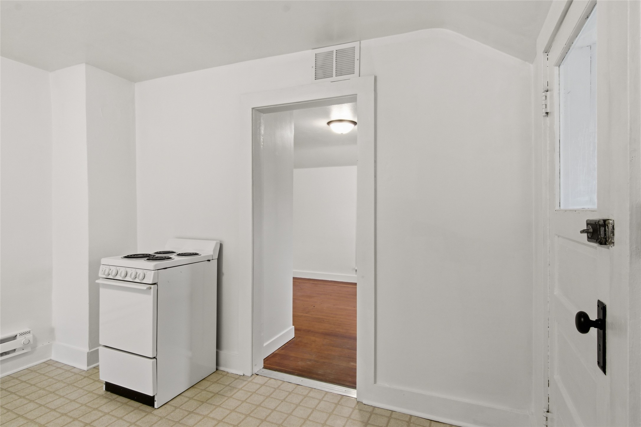 Property Photo #10