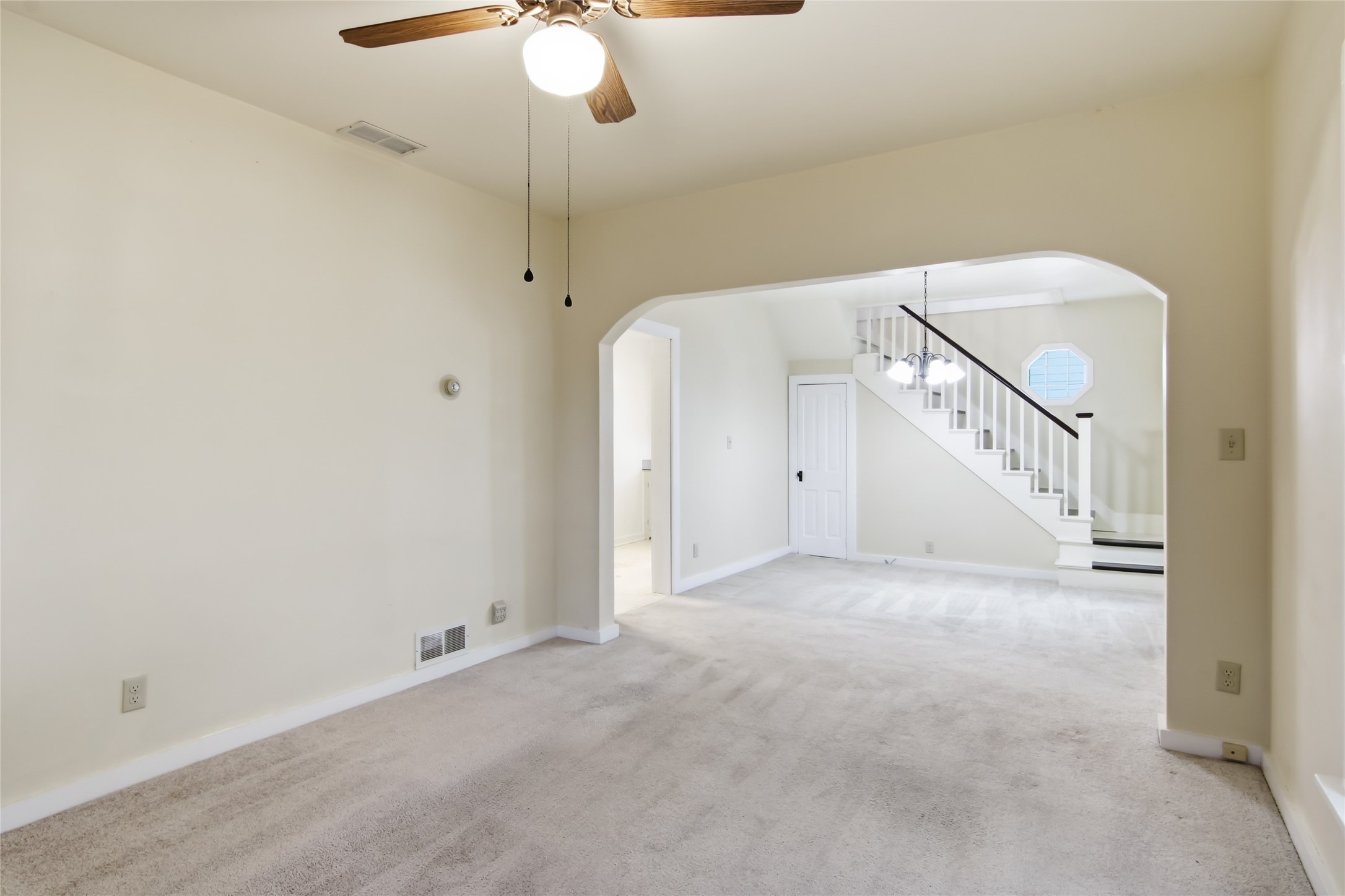 Property Photo #5