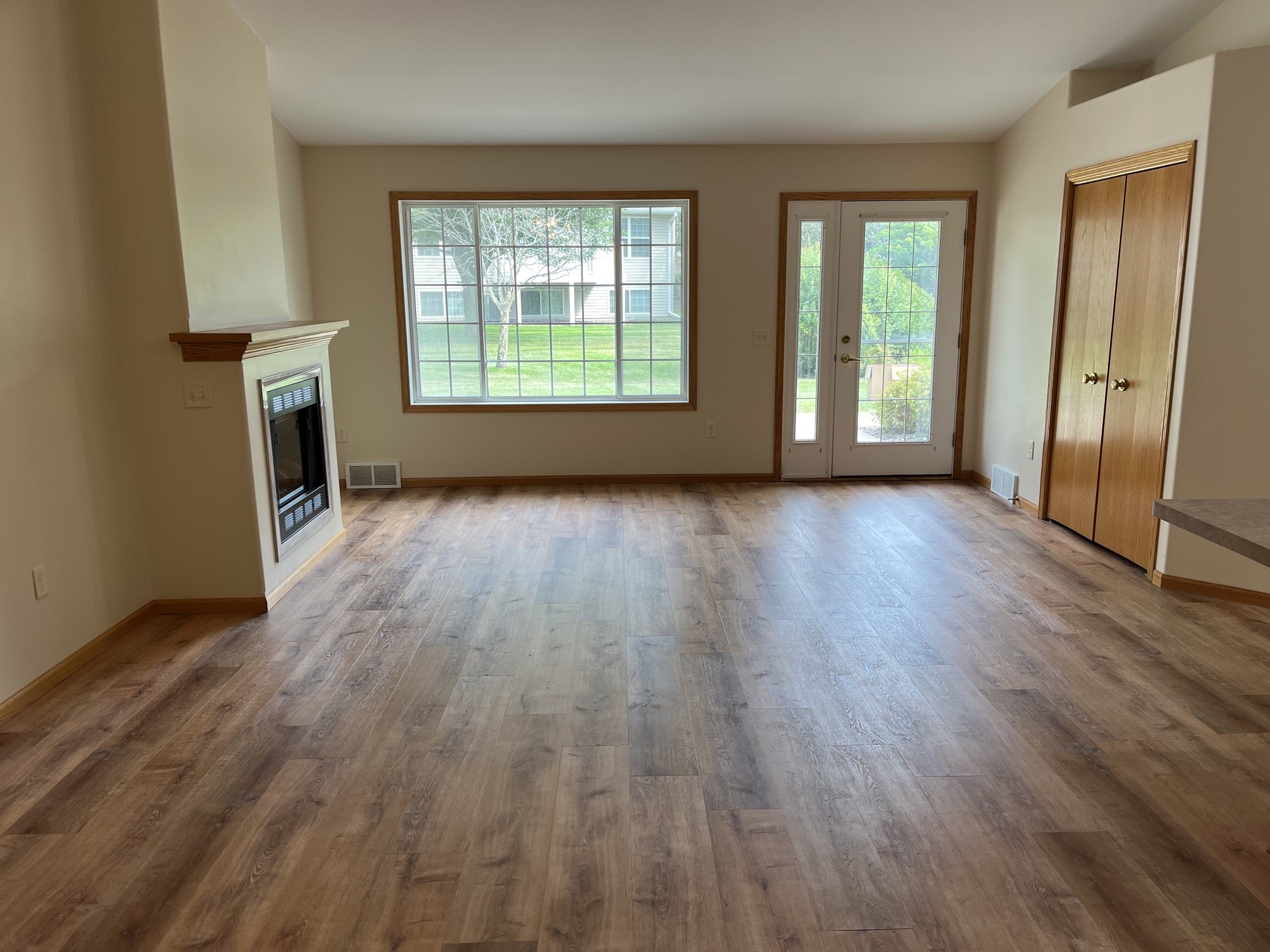 Eau Claire - Residential photo 6 of 21