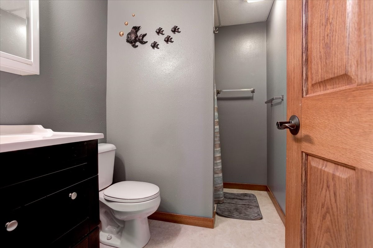 Thumbnail 42