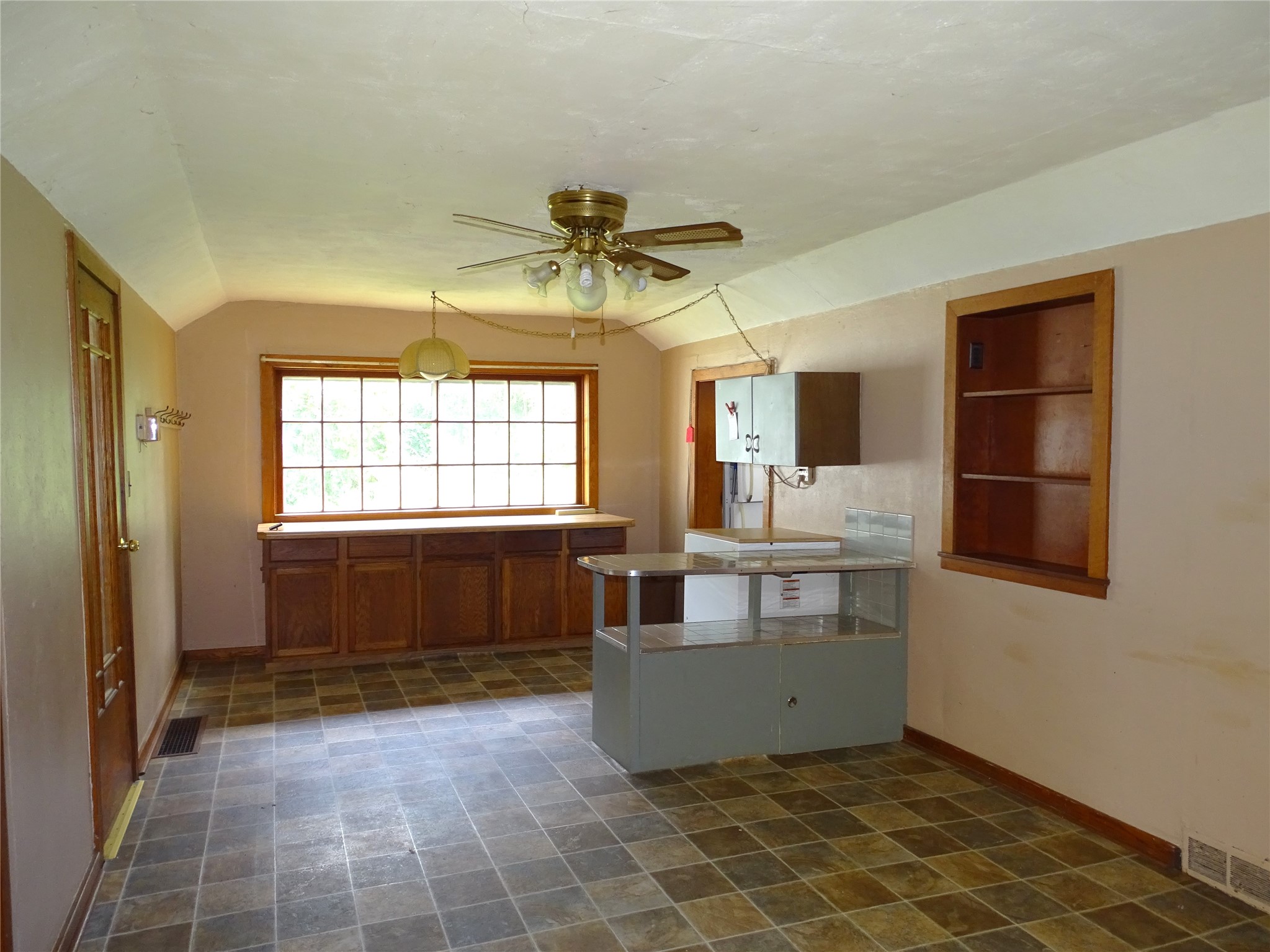 Property Photo #8