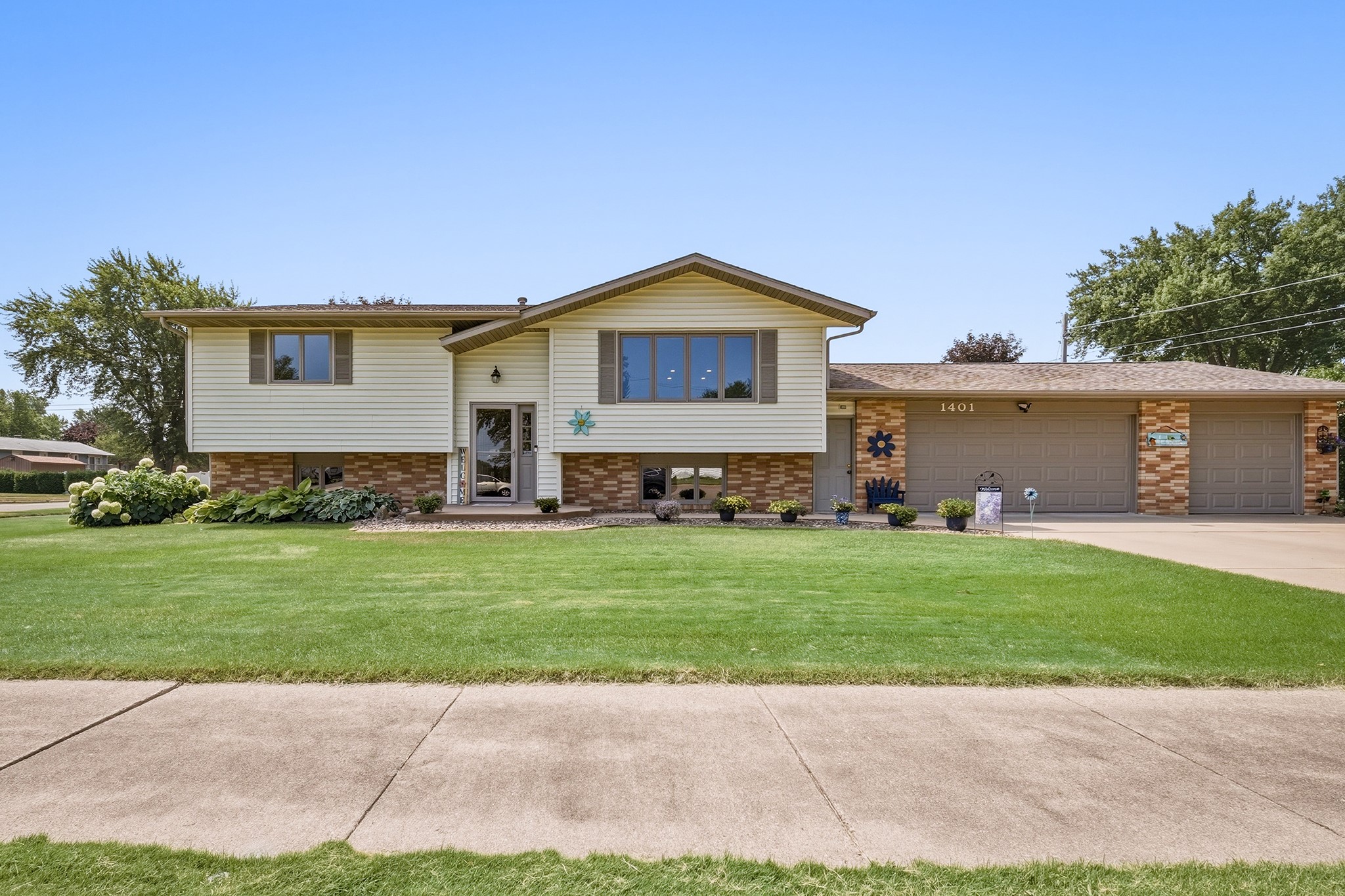 Photo of 1401 Dover Street, Chippewa Falls, WI