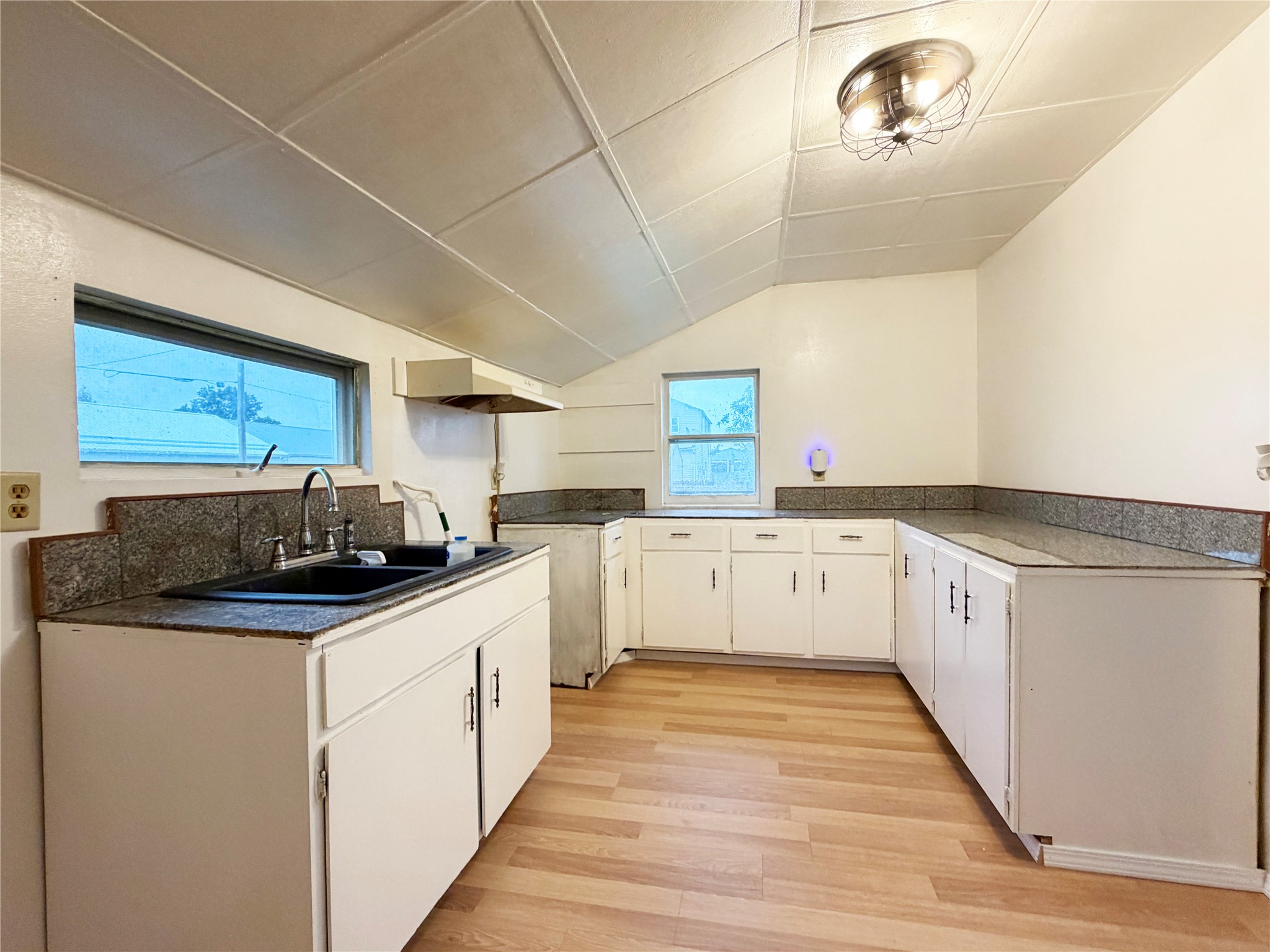 Property Photo #2