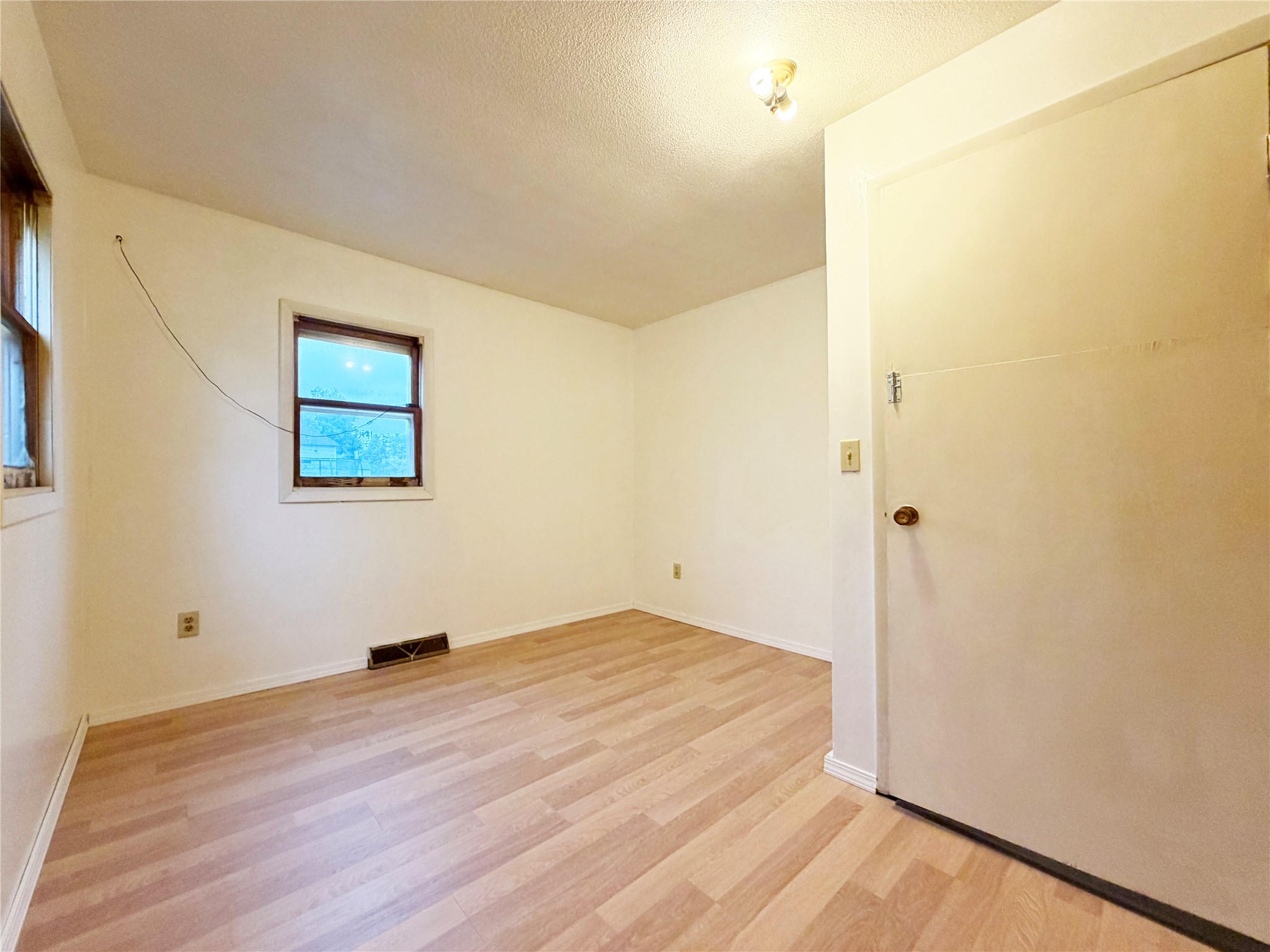 Property Photo #6
