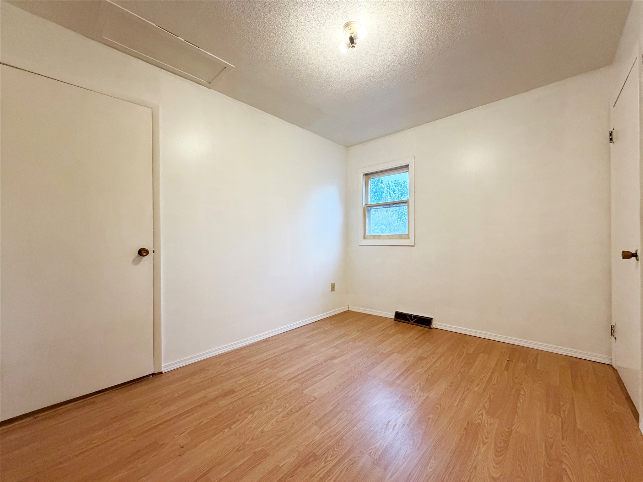 Property Photo #7