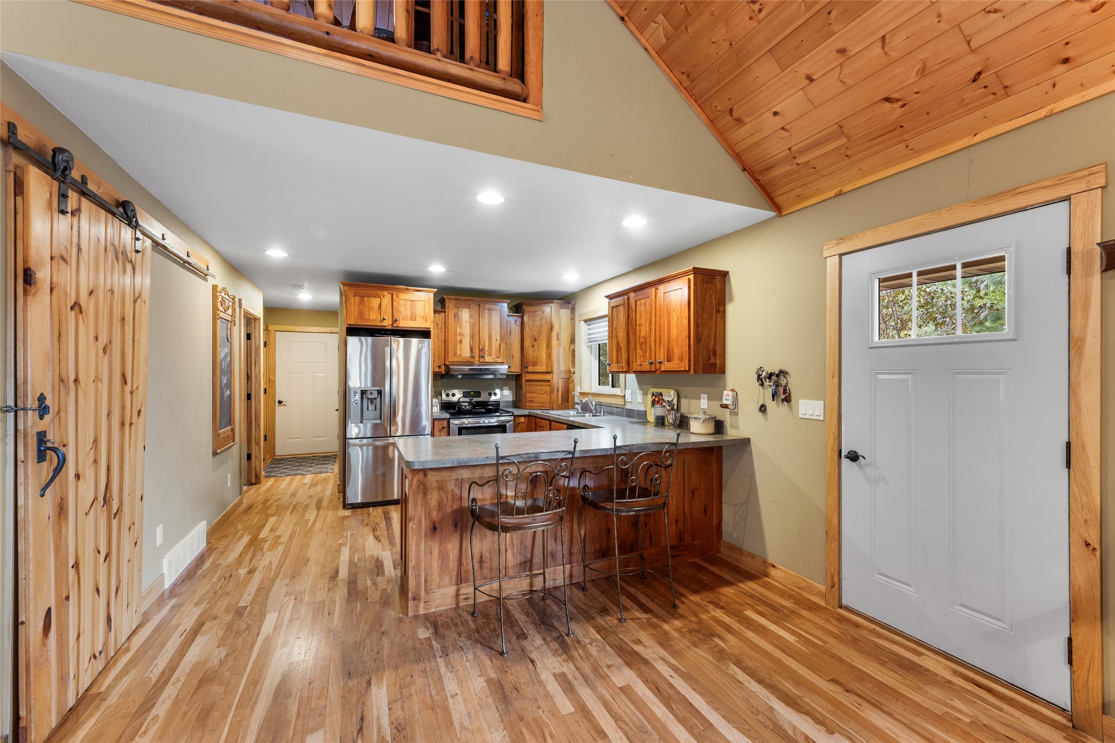 Osseo - Residential photo 4 of 40