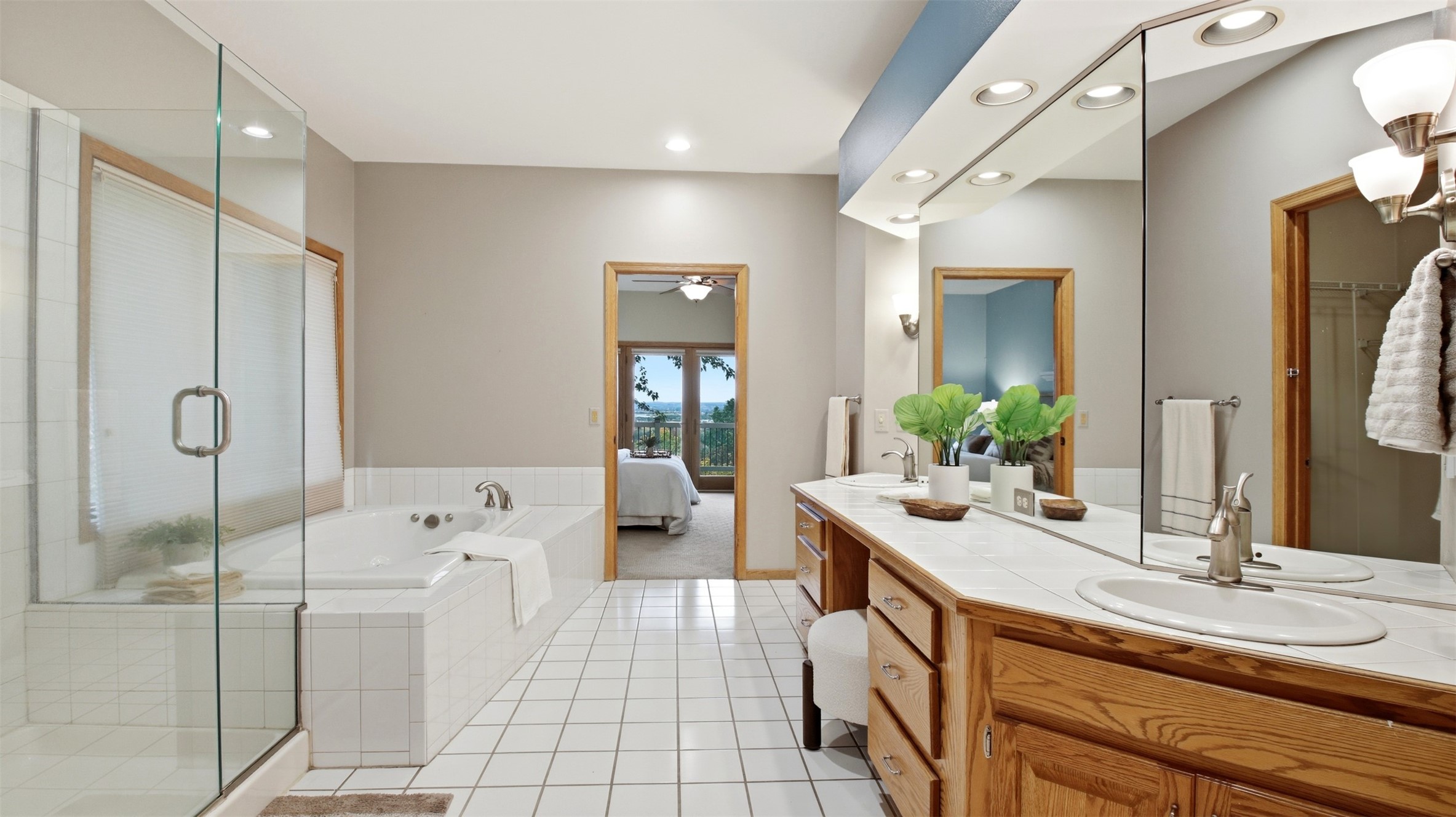 Property Photo #33
