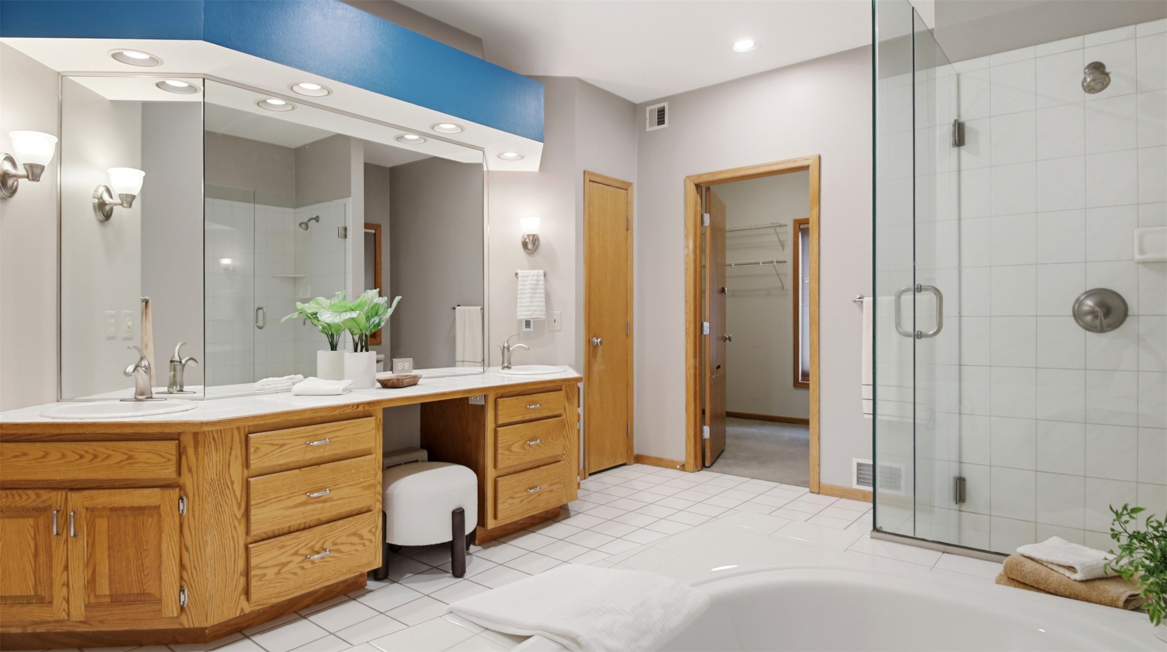 Property Photo #34