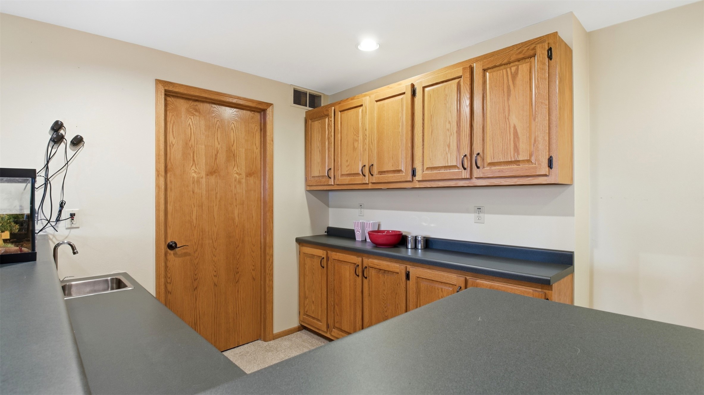 Property Photo #38
