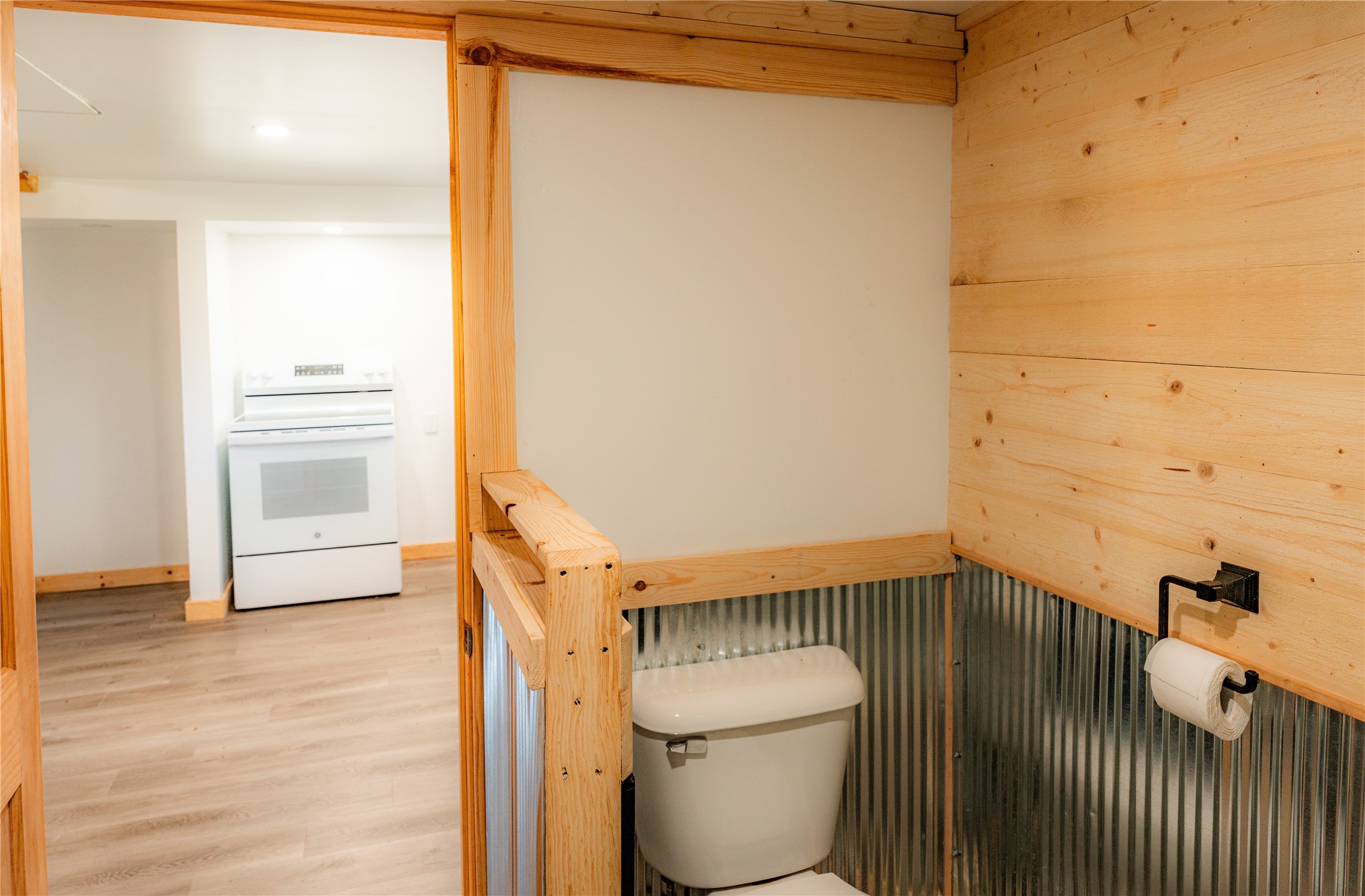Property Photo #12