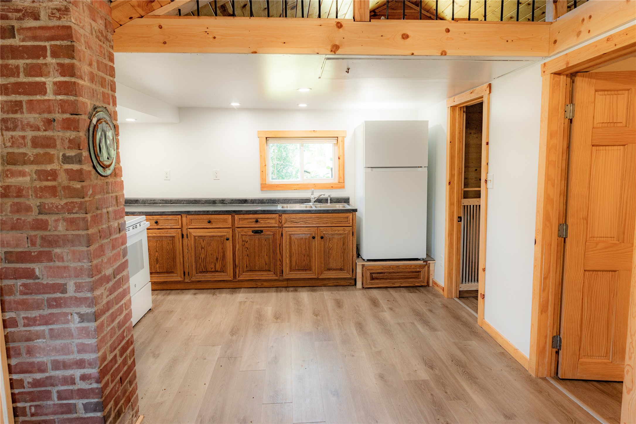 Property Photo #14