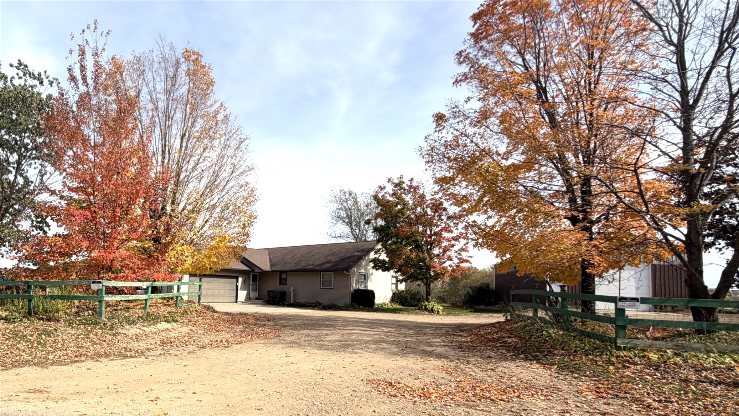 Photo of 8063 North Road