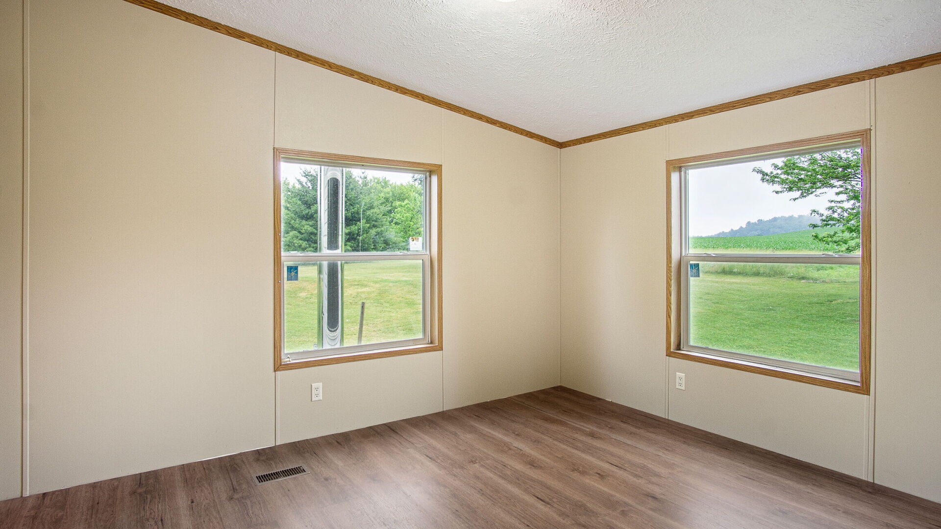 Property Photo #17