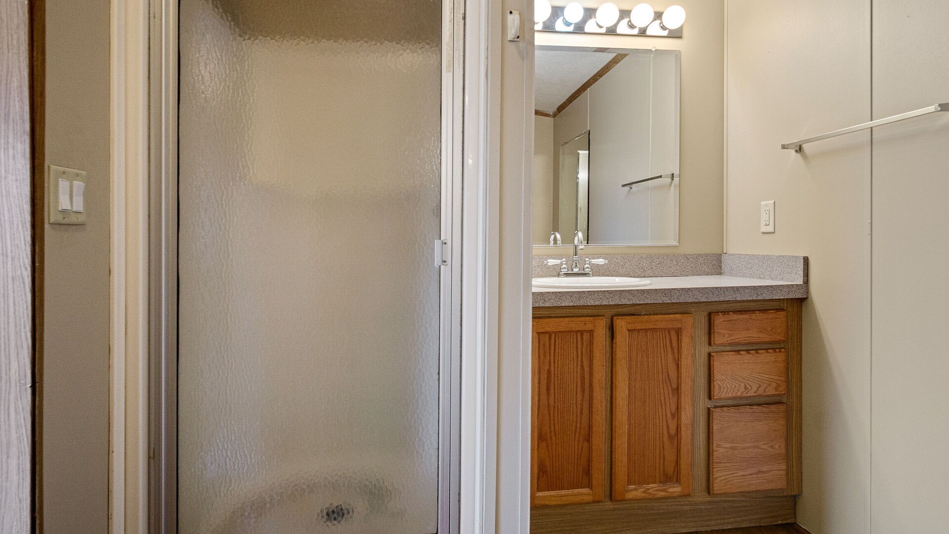 Property Photo #26