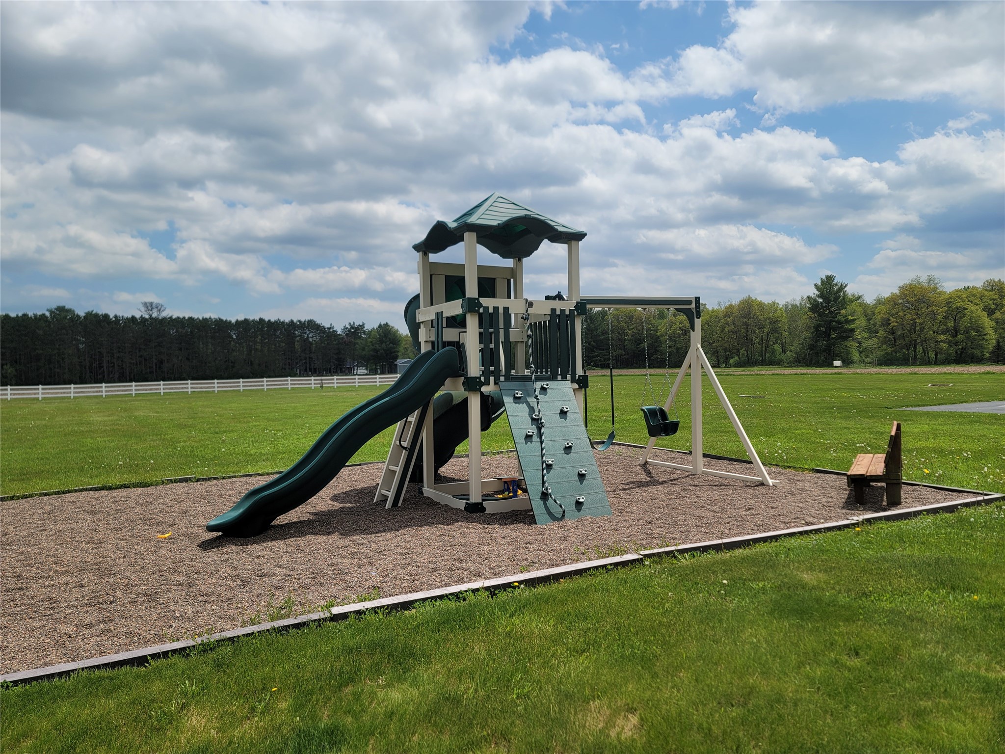 Property Photo #11