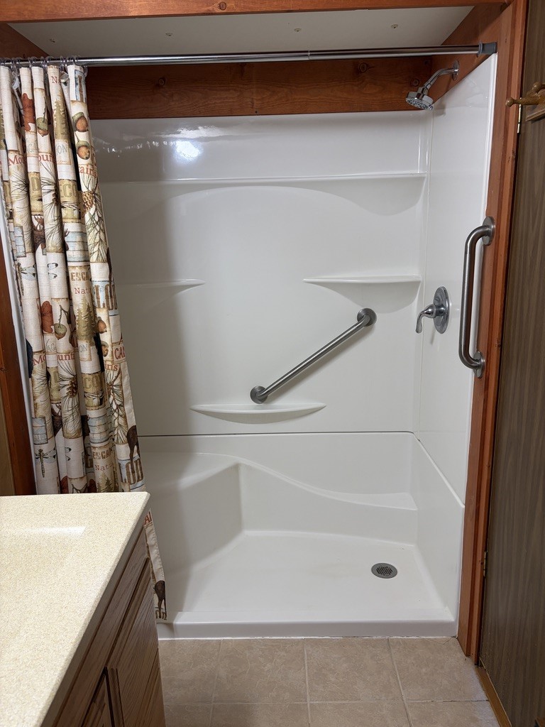 Property Photo #12