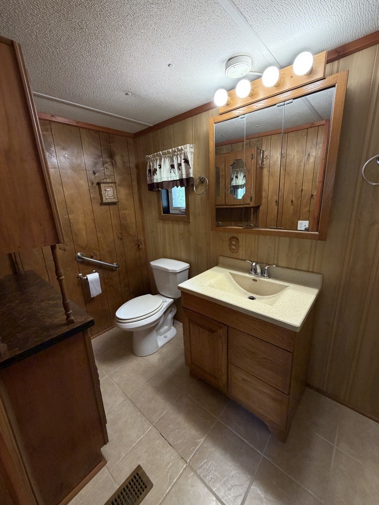 Property Photo #23