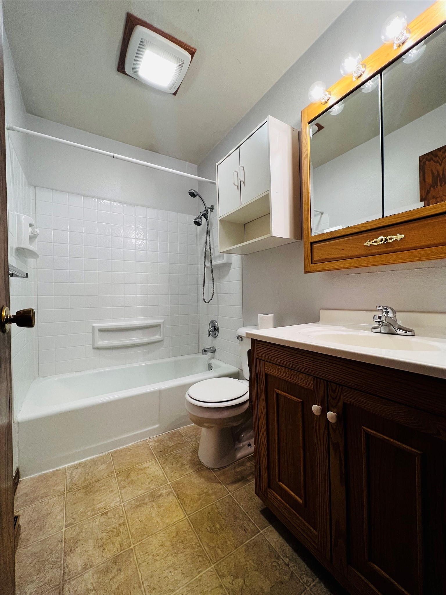 Property Photo #13