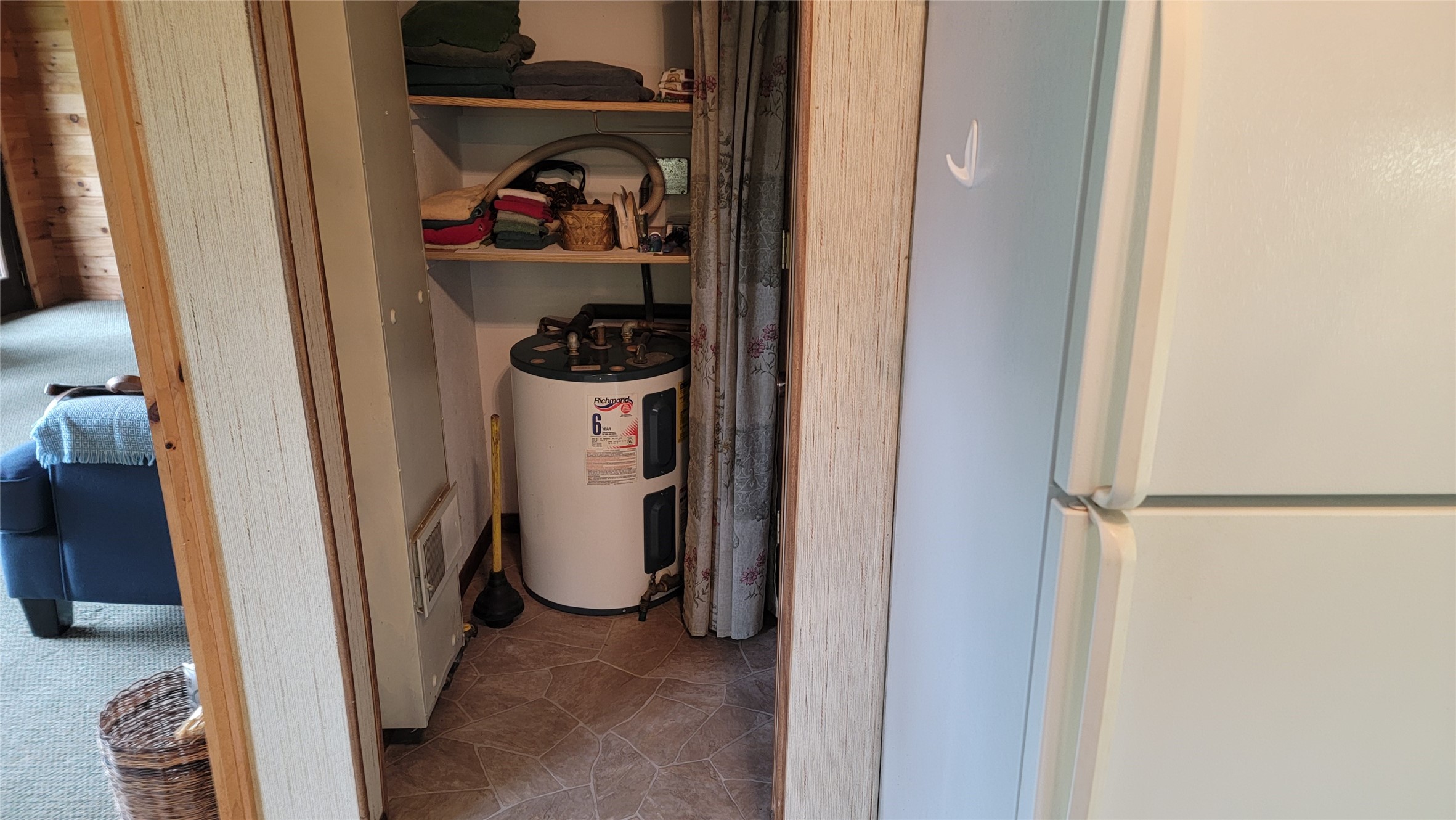 Photo 11