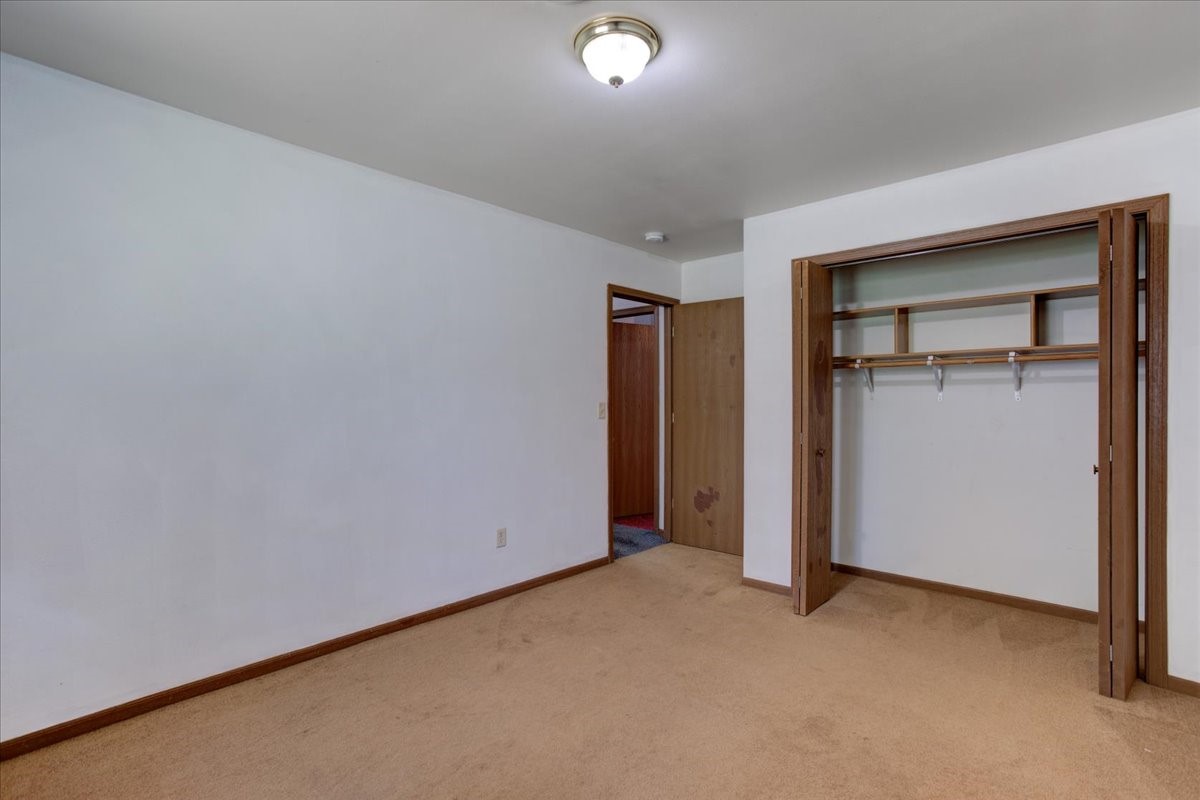 Property Photo #33