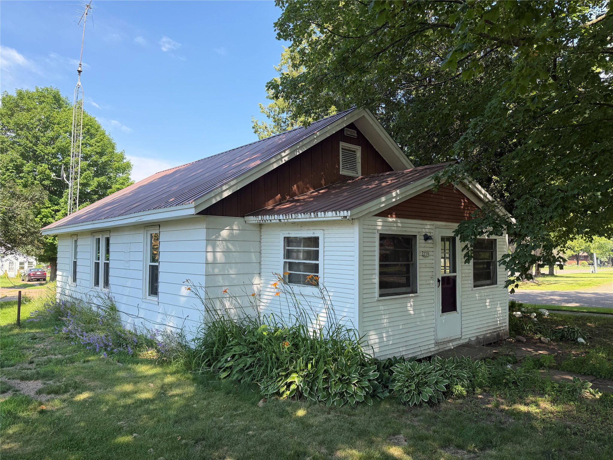 Property Photo #1